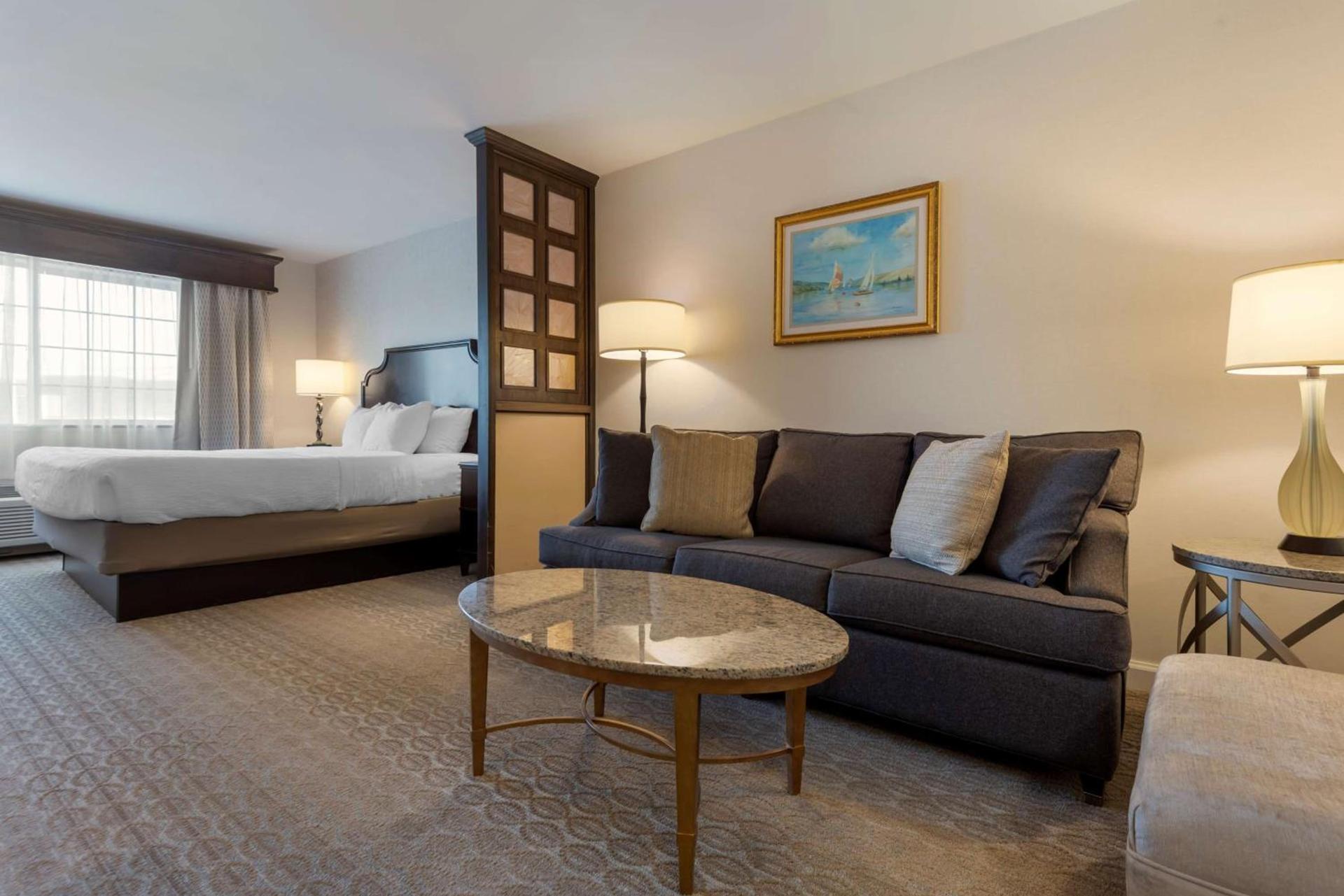 Best Western PLUS Vineyard Inn and Suites photo 34