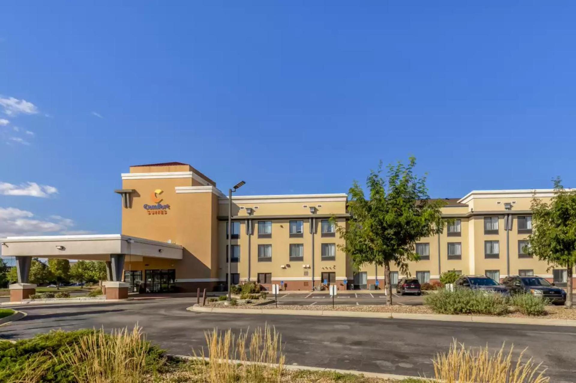 Comfort Suites Longmont photo 34
