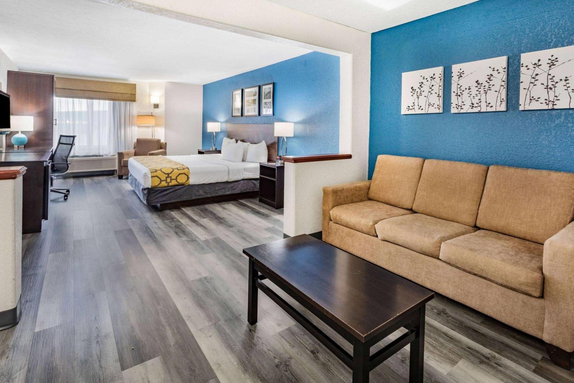 Baymont by Wyndham Milan photo 30