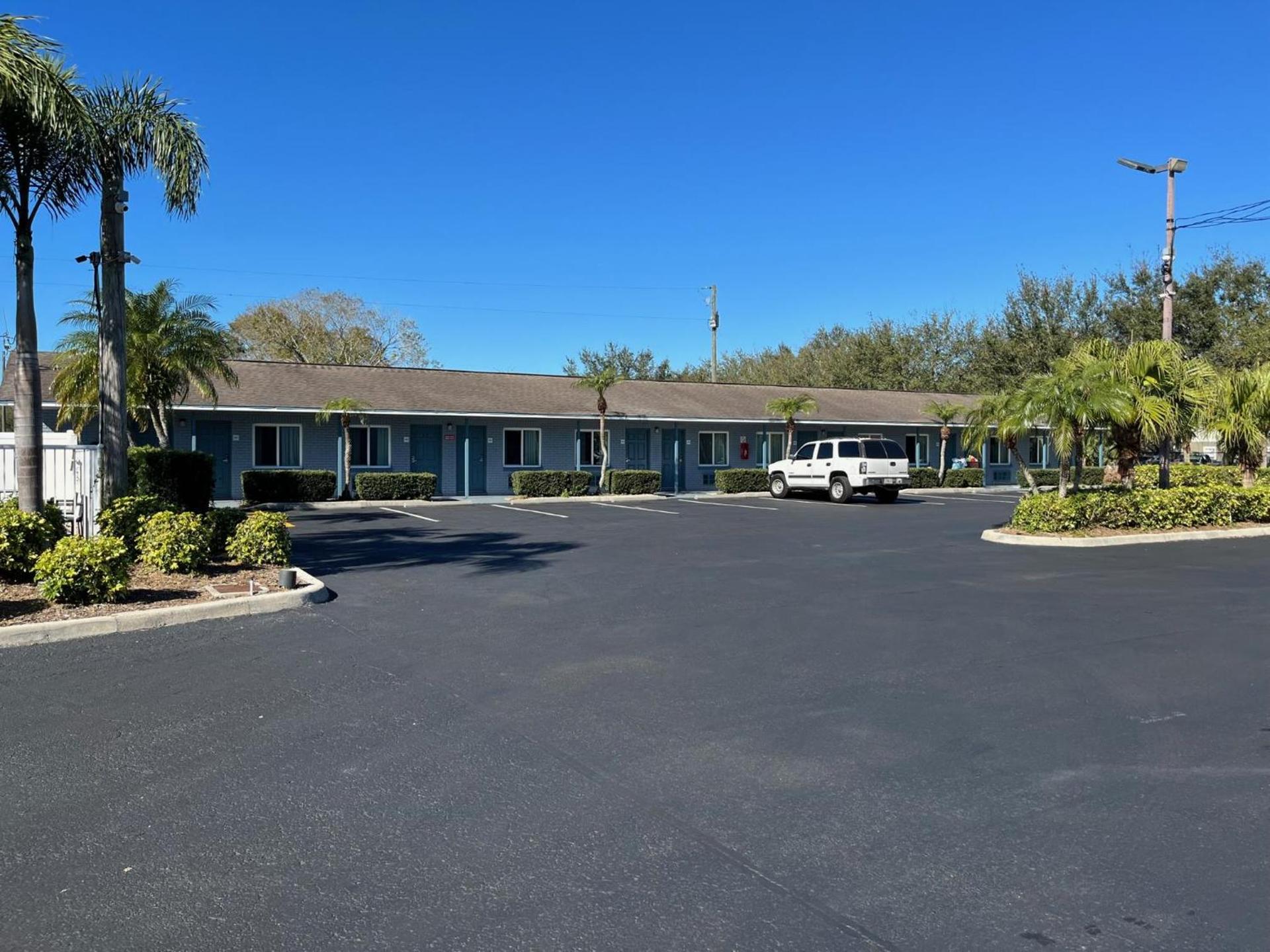 Brandon Motor Lodge photo 13