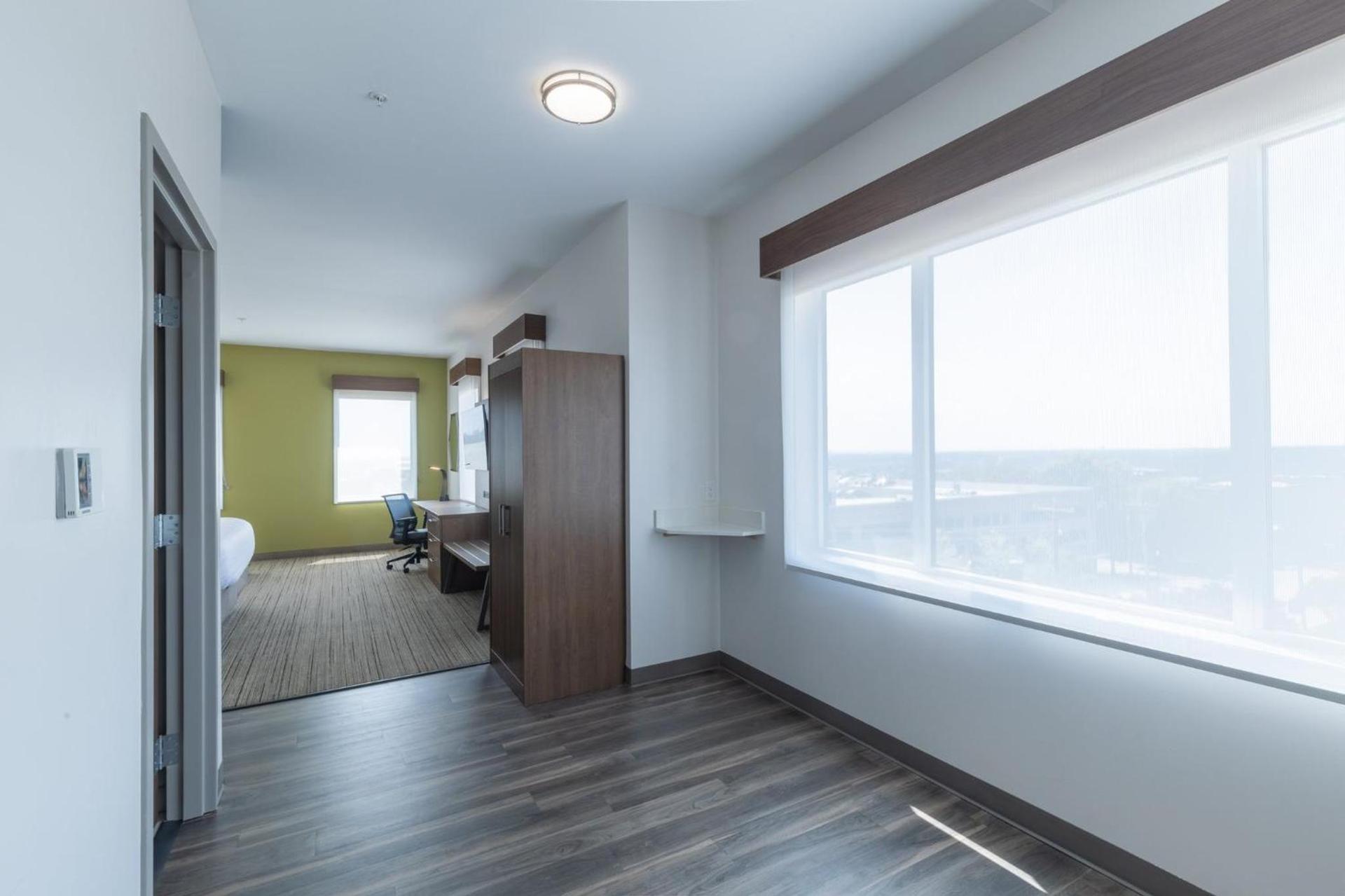 Holiday Inn Express & Suites Columbia Downtown The Vista by IHG photo 62