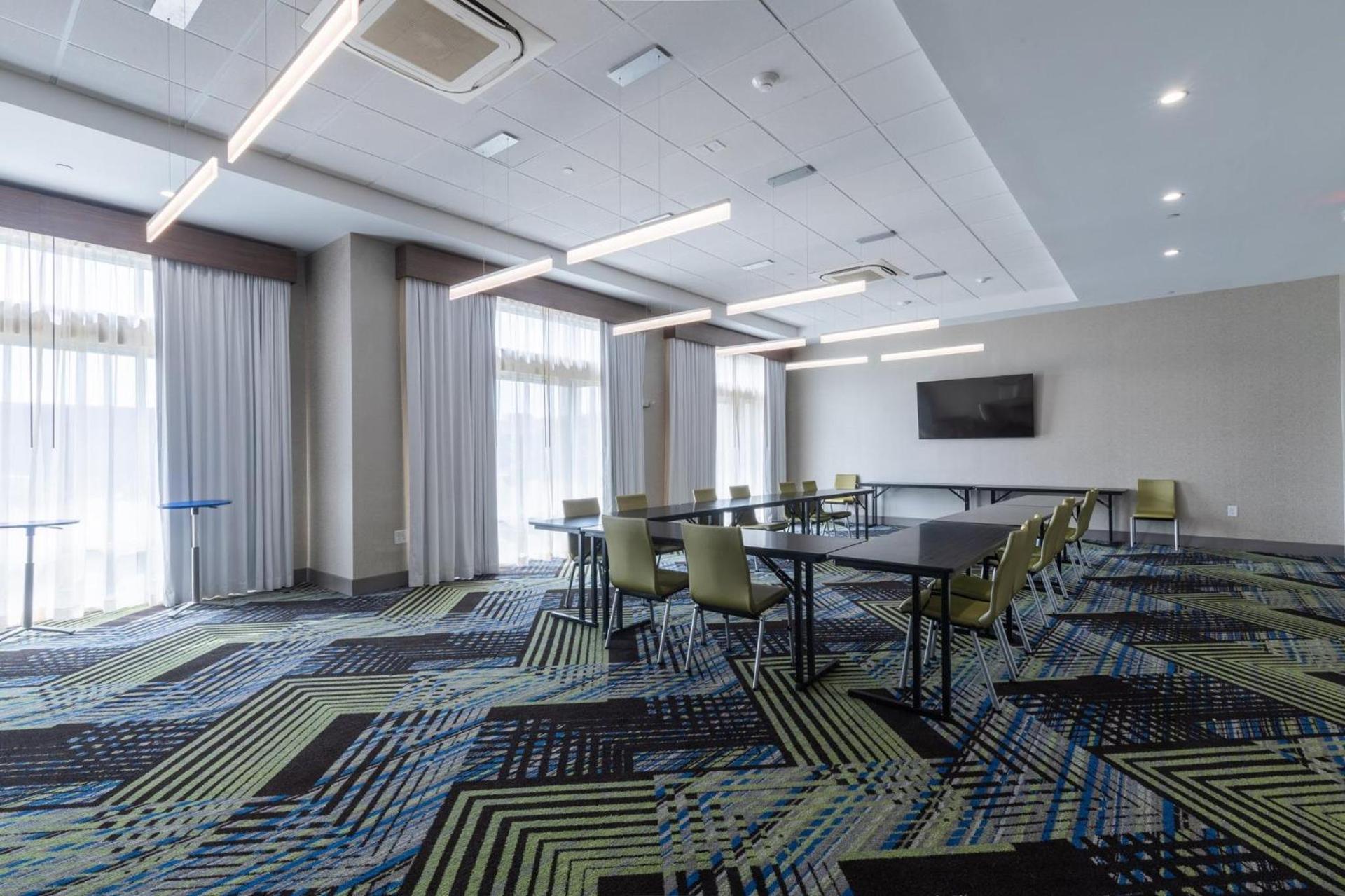 Holiday Inn Express & Suites Columbia Downtown The Vista by IHG photo 57