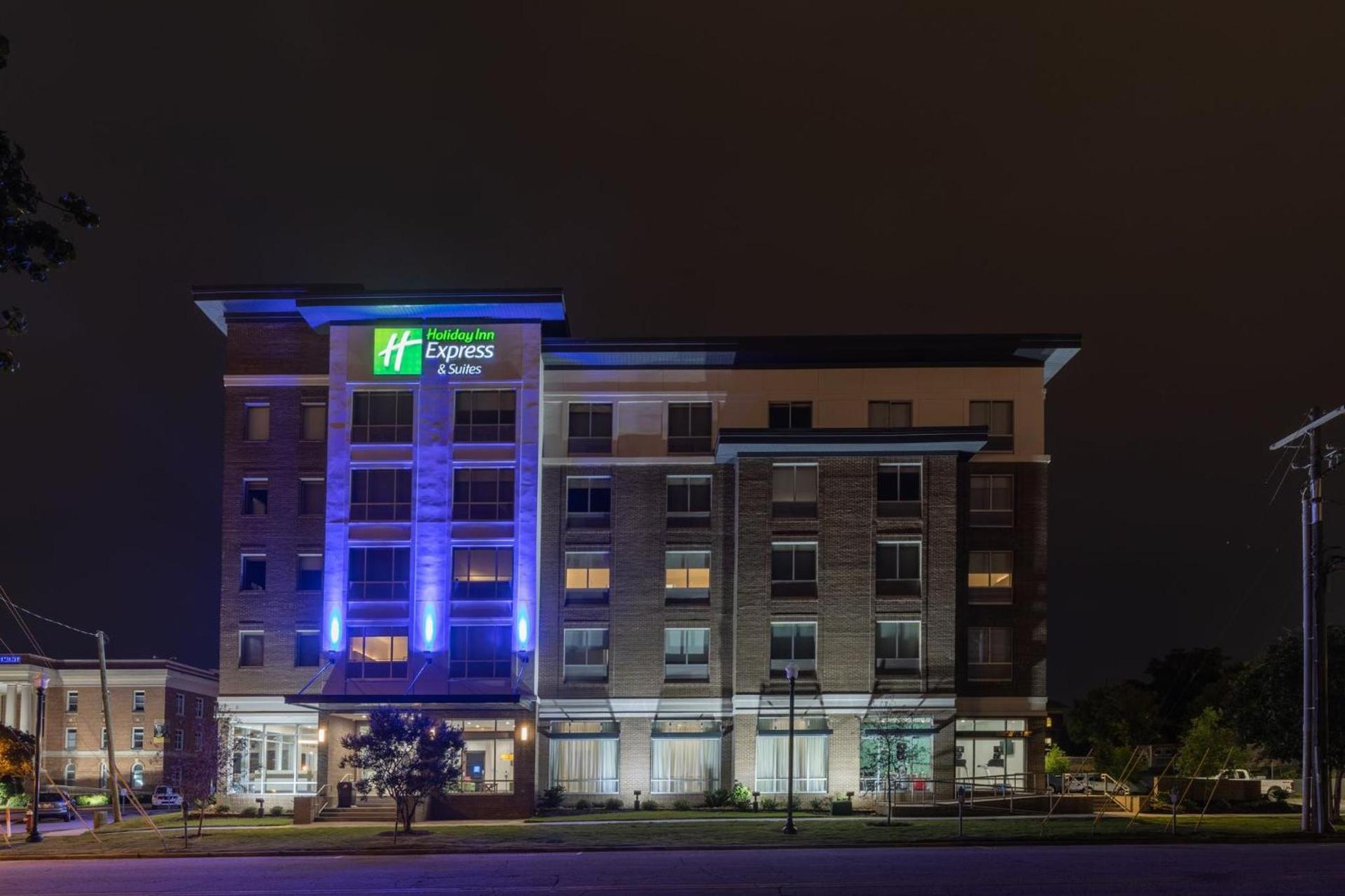 Holiday Inn Express & Suites Columbia Downtown The Vista by IHG photo 55