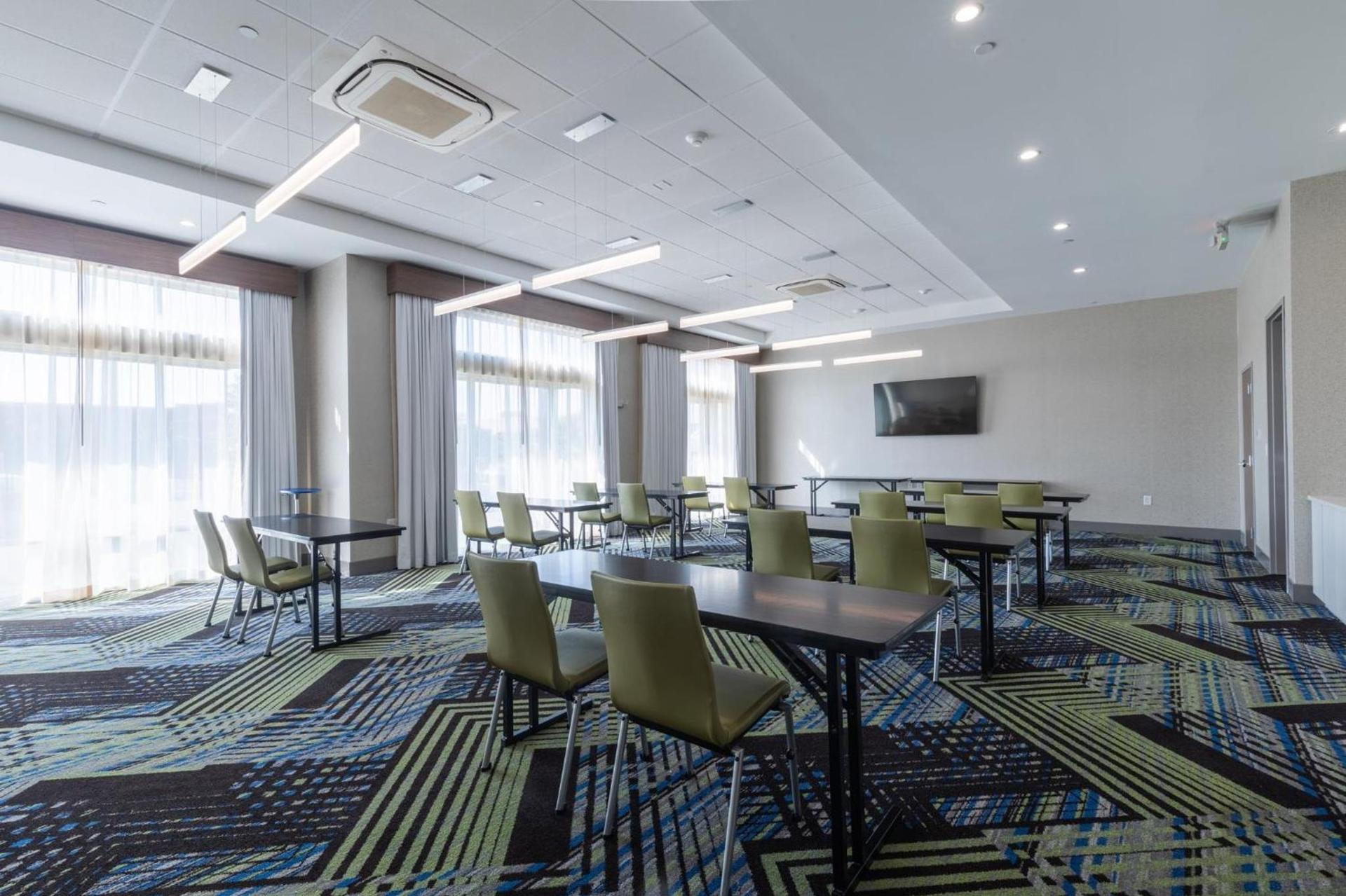 Holiday Inn Express & Suites Columbia Downtown The Vista by IHG photo 61