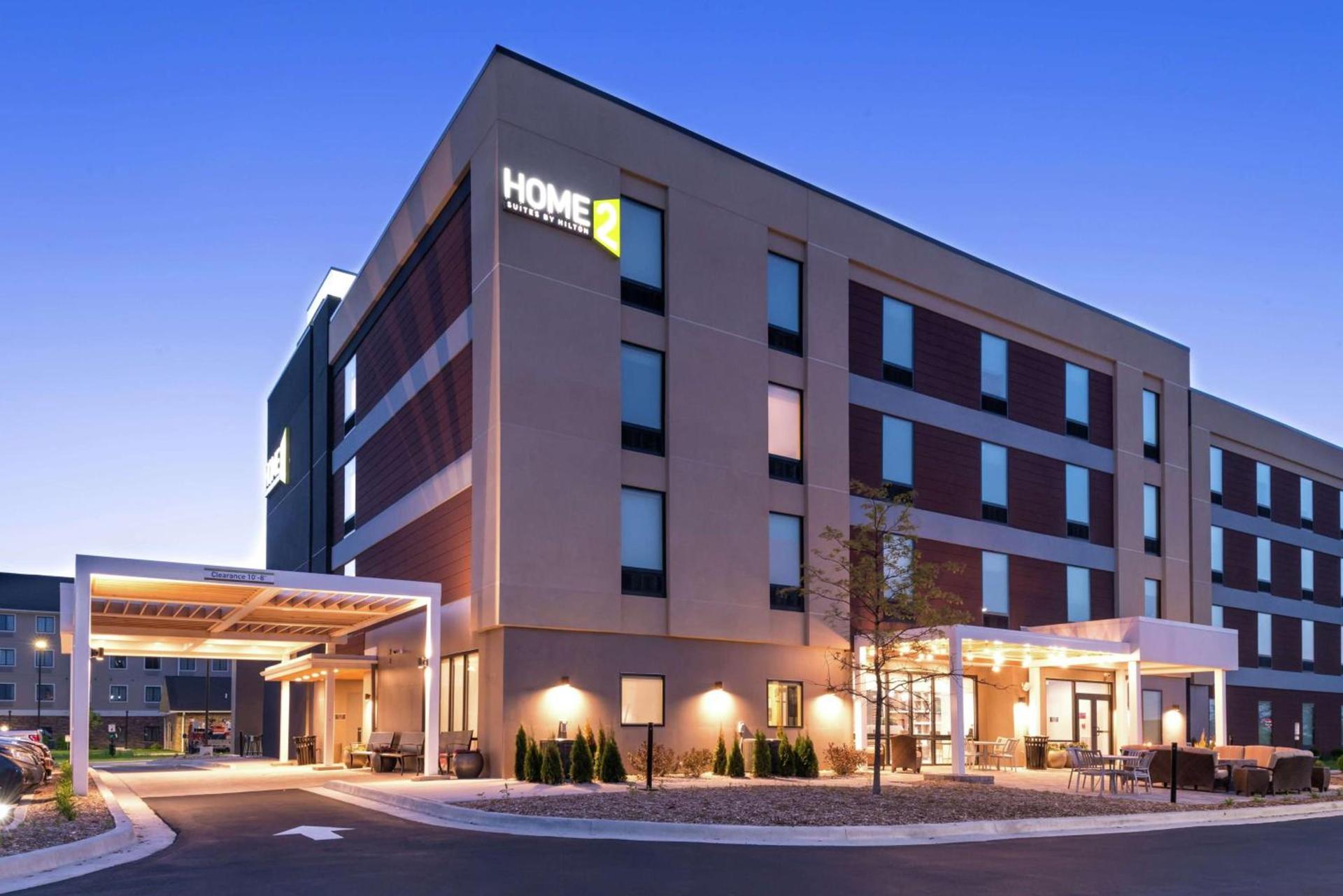 Home2 Suites By Hilton Merrillville — hotel in Merrillville