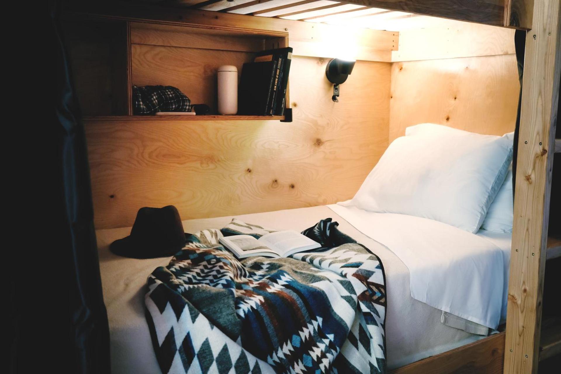 Jackalope Motor Lodge photo 2