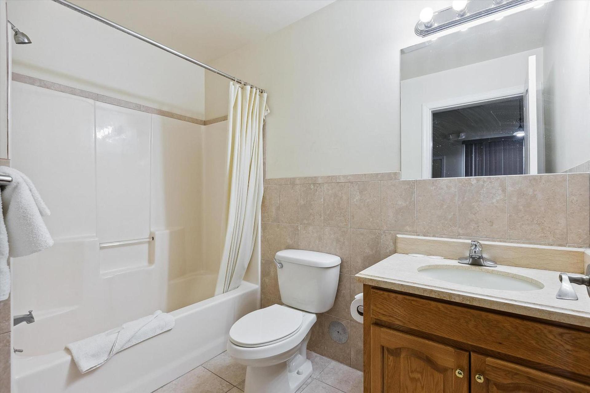 Edison Motor Lodge photo 14