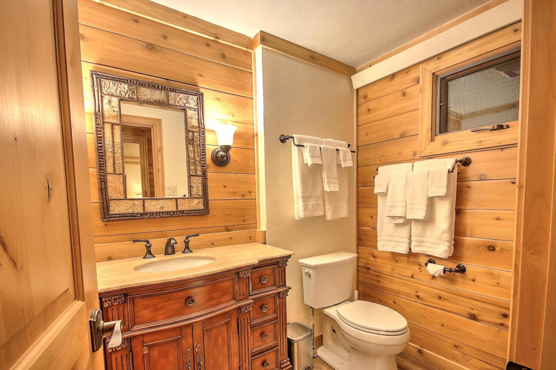 Yellowstone Gateway Inn photo 15