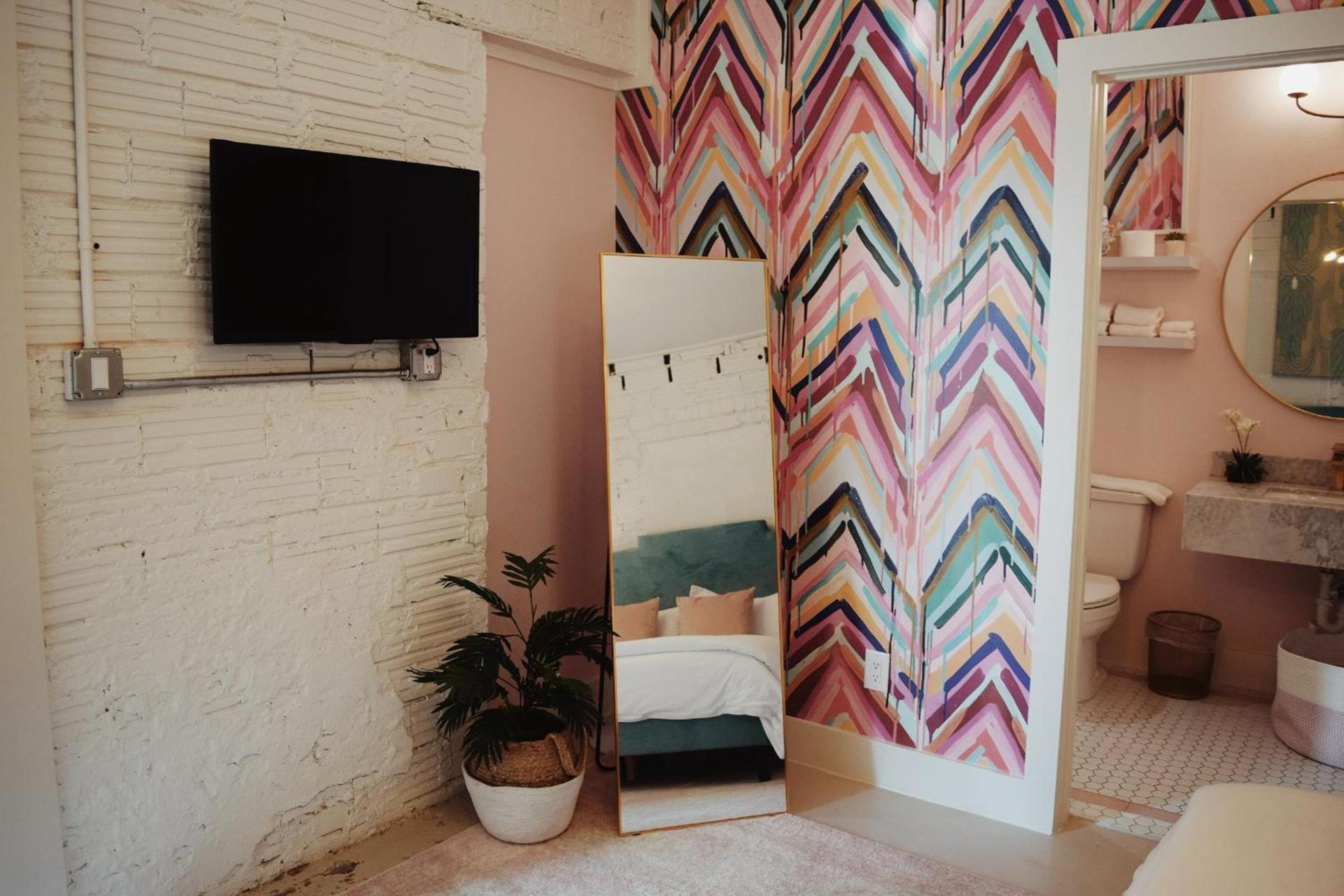 Room 1 Oleander Hotel Boutique Hotel Near Galveston Cruise Port photo 19