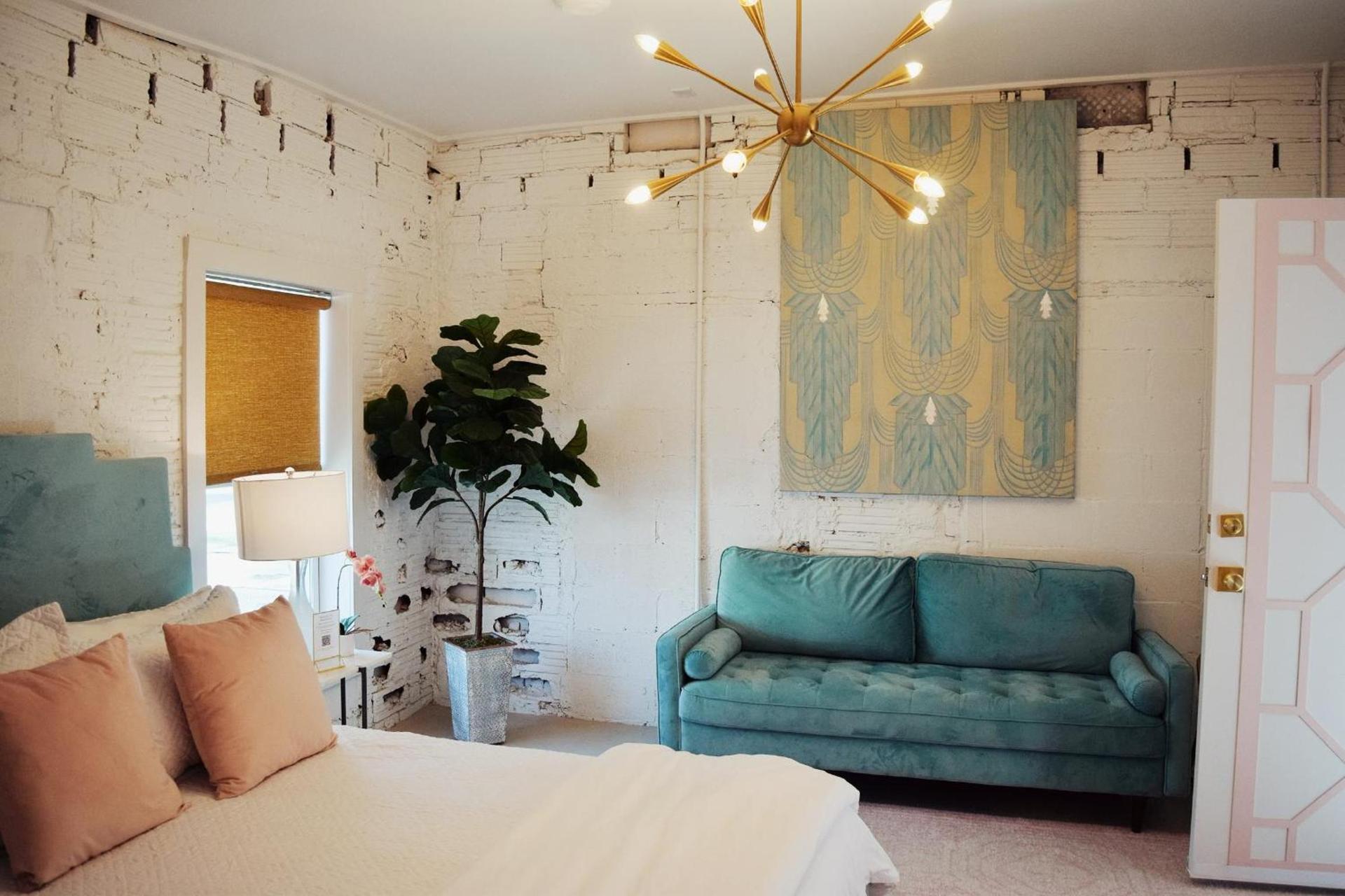 Room 1 Oleander Hotel Boutique Hotel Near Galveston Cruise Port photo 21