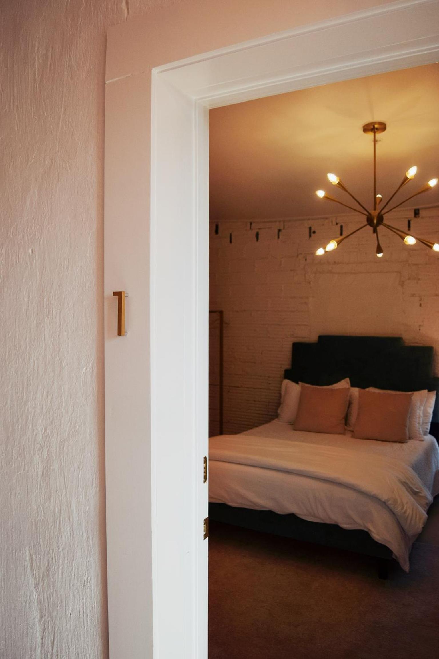 Room 1 Oleander Hotel Boutique Hotel Near Galveston Cruise Port photo 30