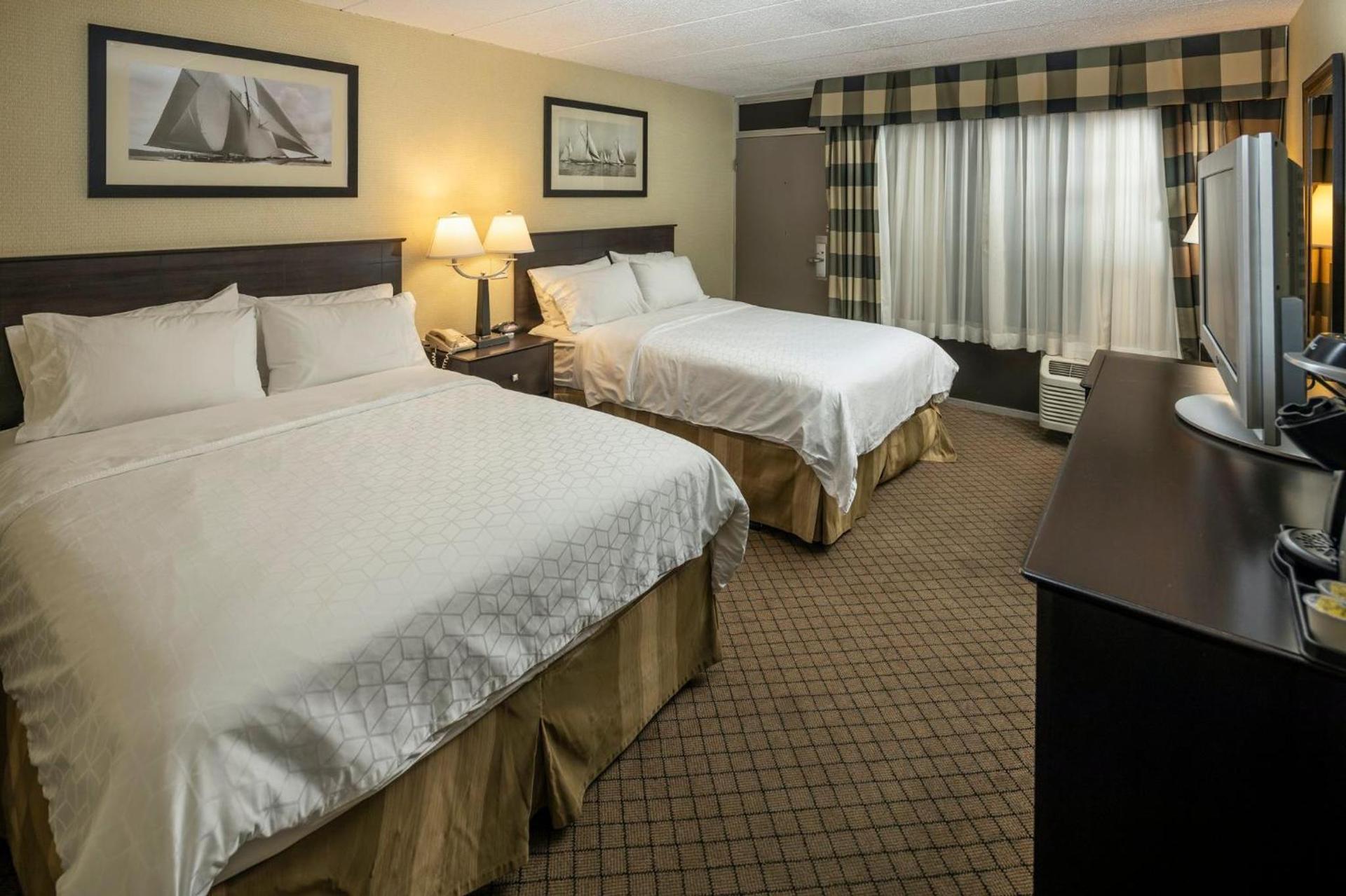 Holiday Inn Detroit Lakes - Lakefront by IHG photo 8