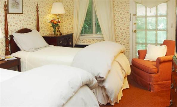 Copper Beech Inn photo 76
