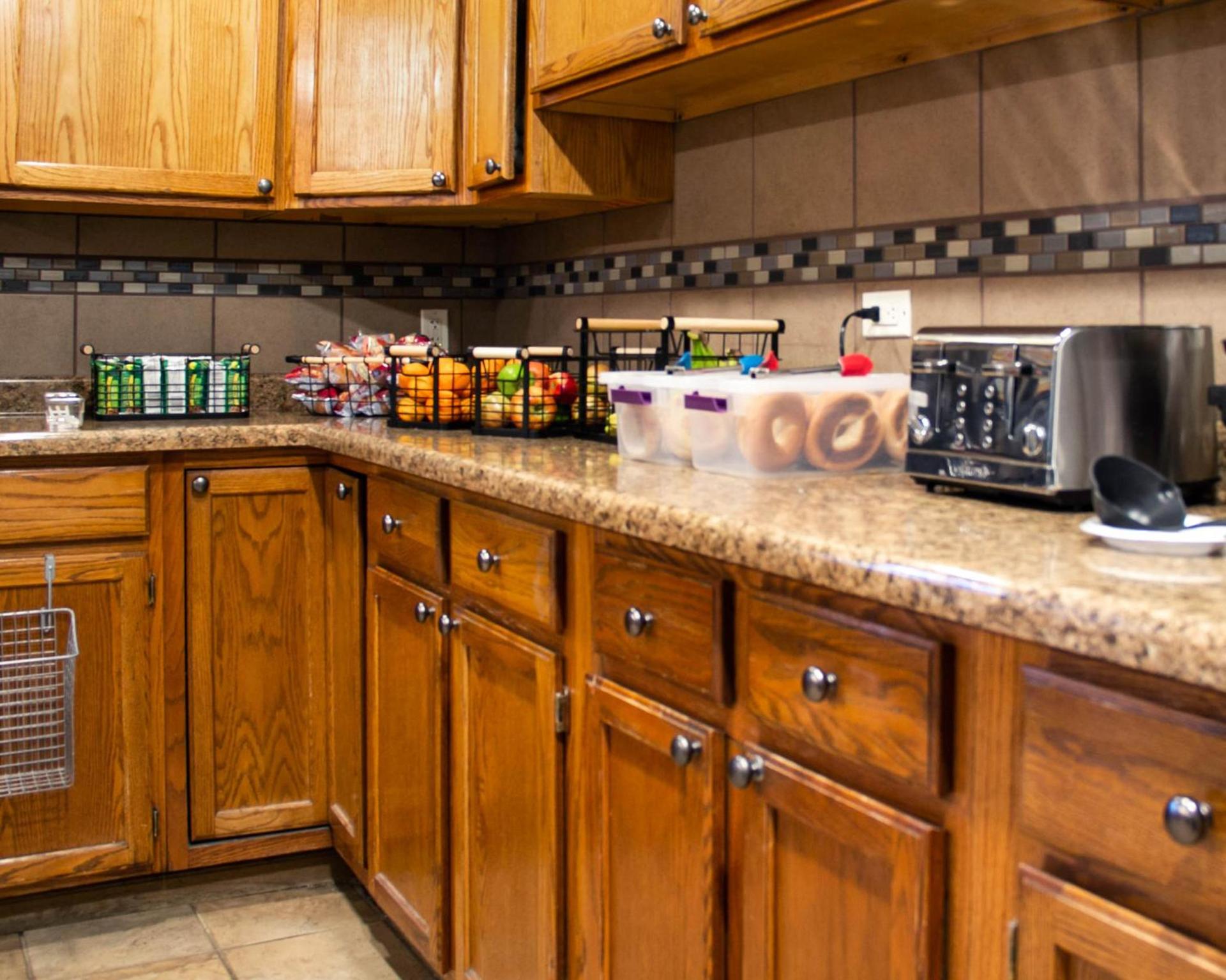 New Victorian Inn & Suites-Norfolk photo 35