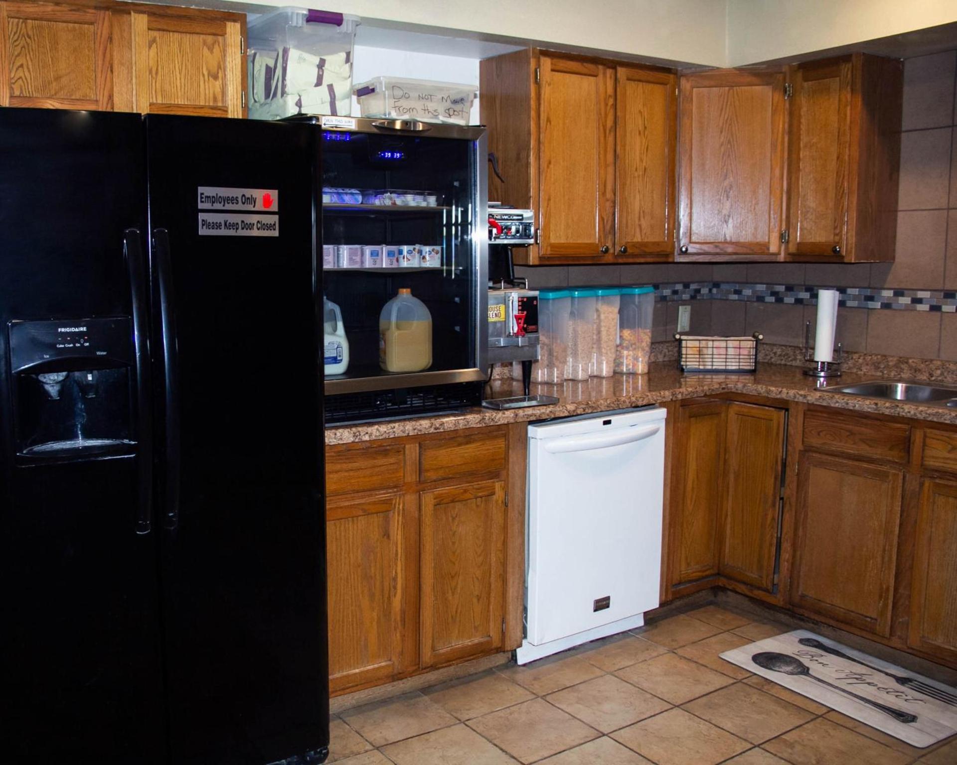 New Victorian Inn & Suites-Norfolk photo 31