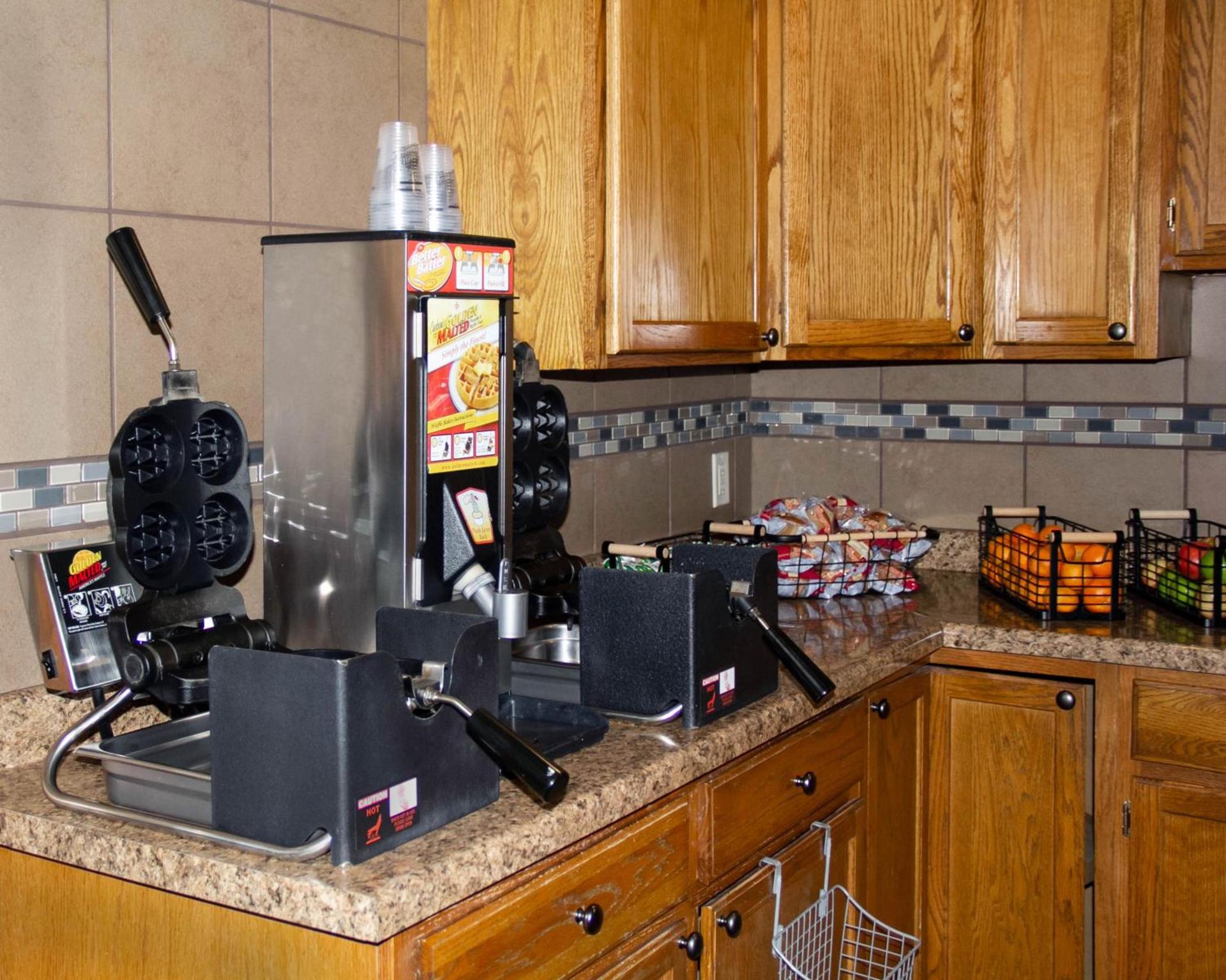 New Victorian Inn & Suites-Norfolk photo 38