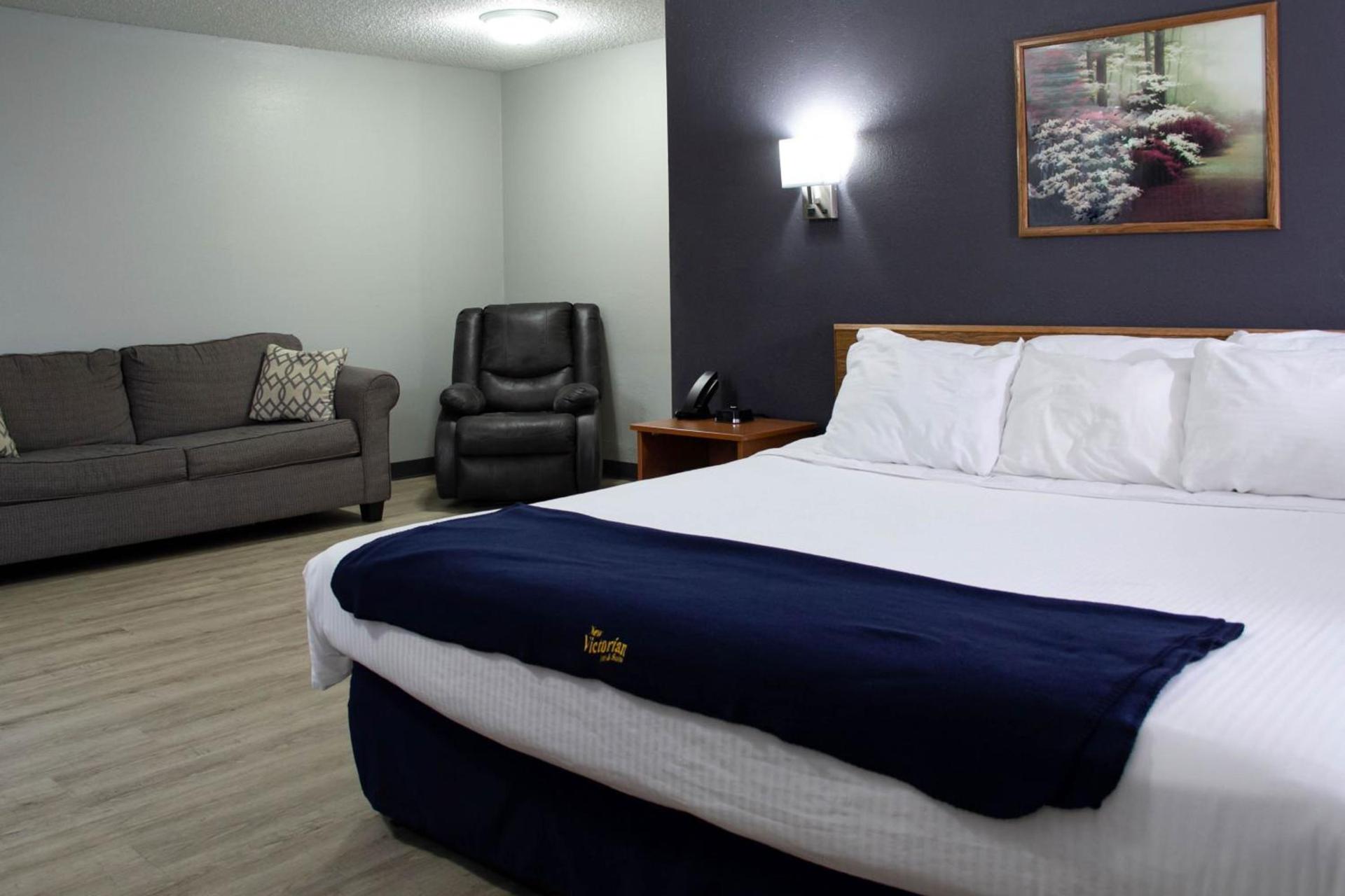 New Victorian Inn & Suites-Norfolk photo 17
