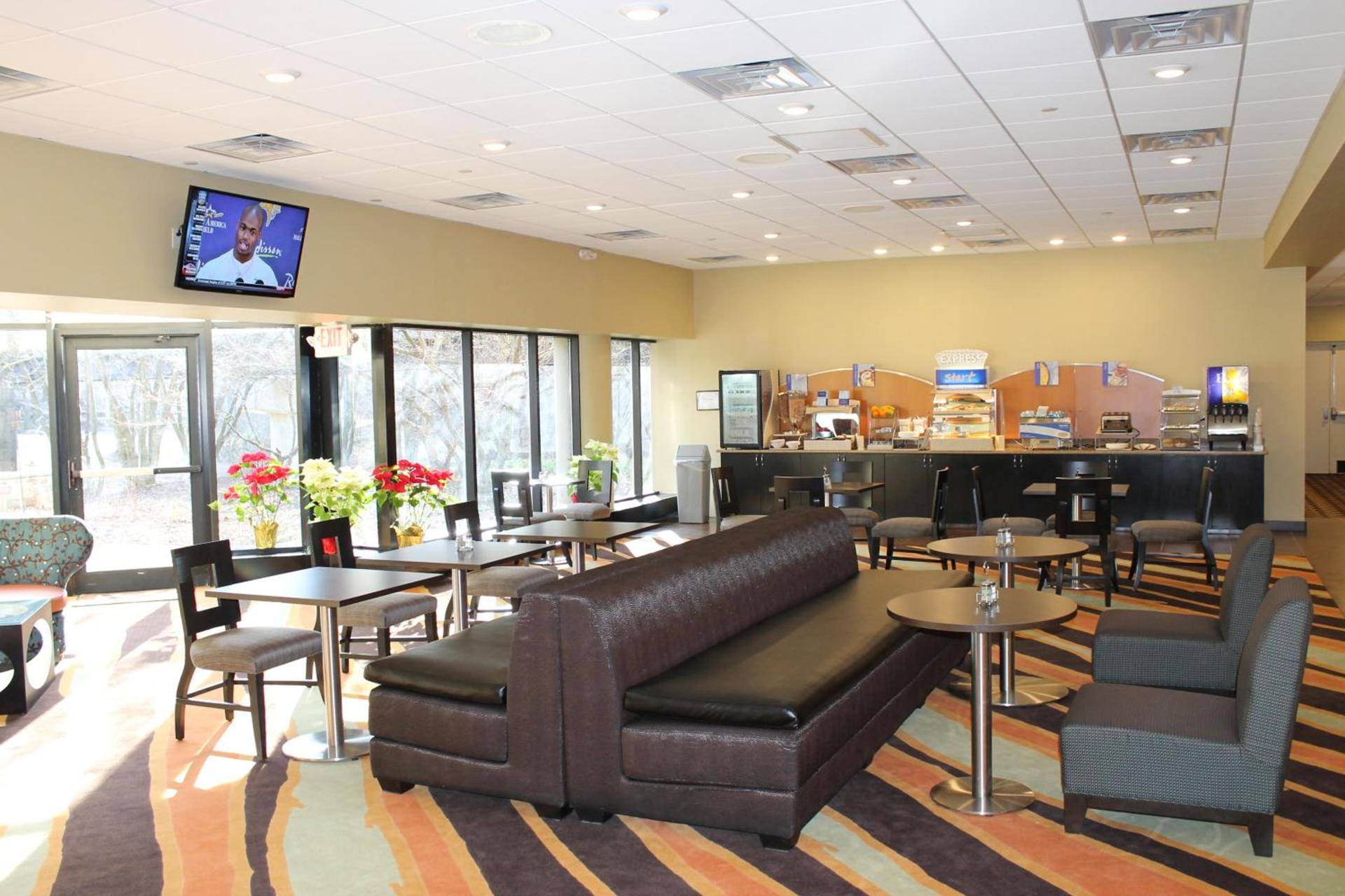 Holiday Inn Express Princeton Southeast by IHG photo 8