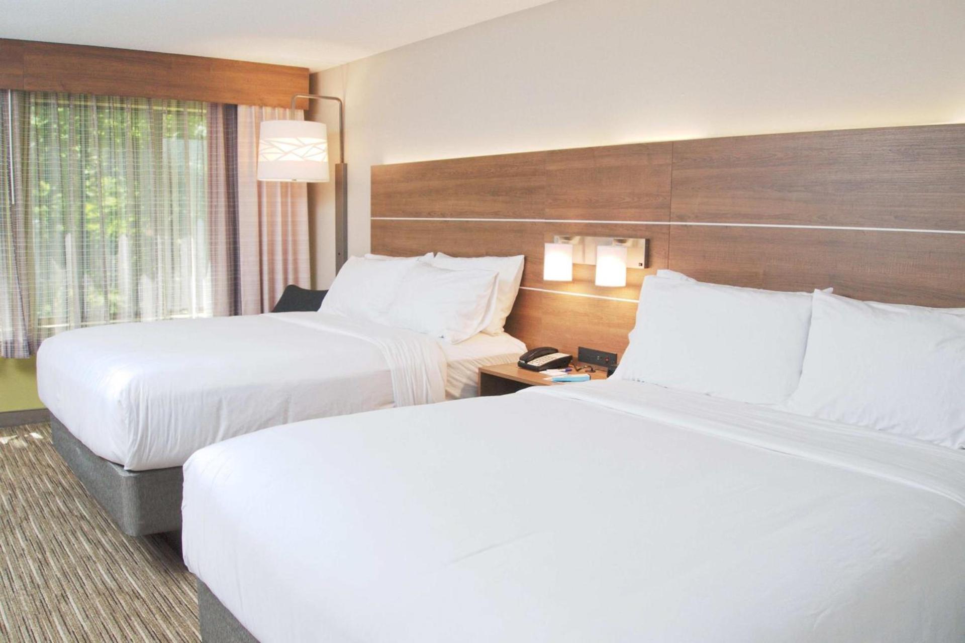 Holiday Inn Express South Burlington by IHG photo 53