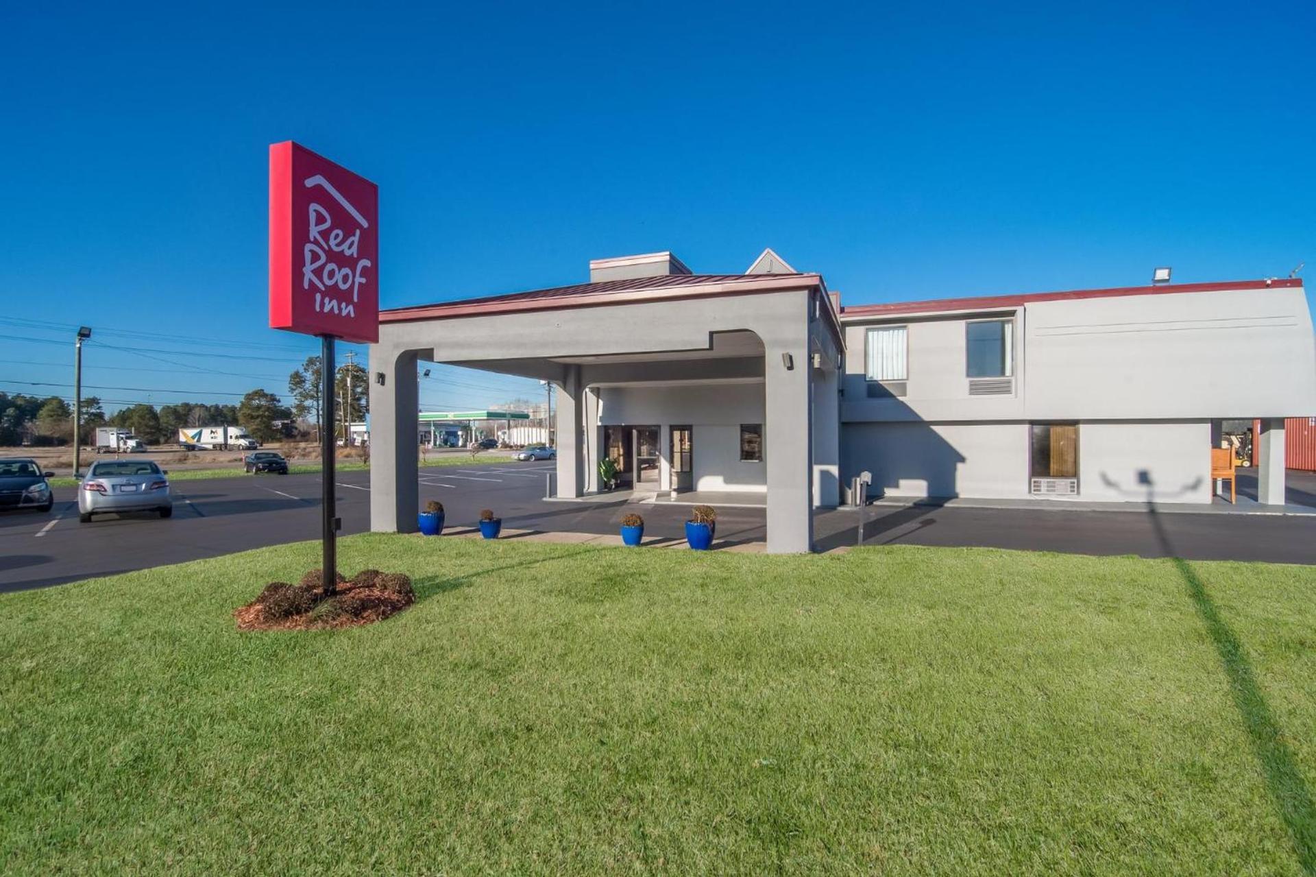 Red Roof Inn Rocky Mount - Battleboro photo 1