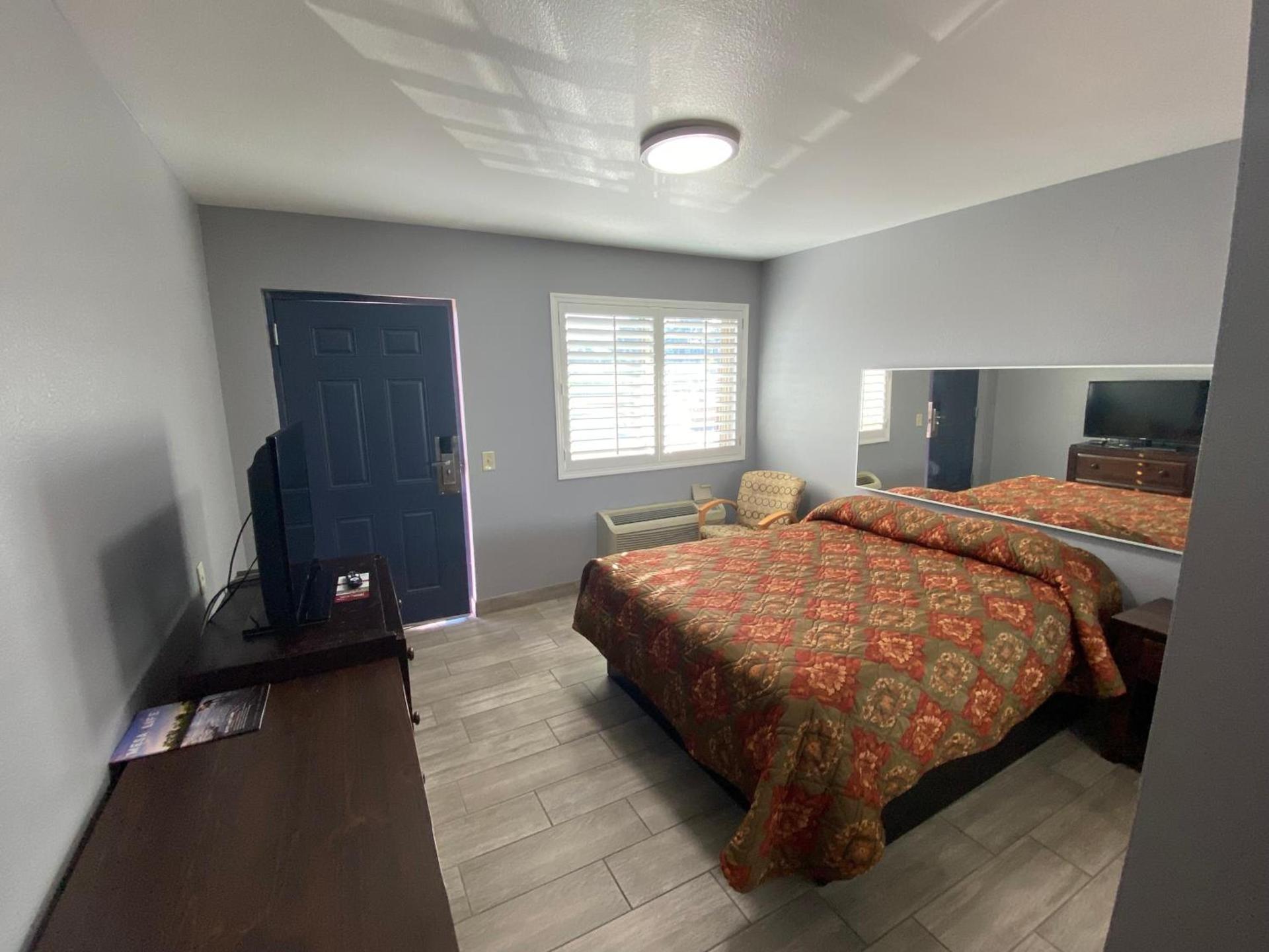 Mesa Oasis Inn & Motel photo 16