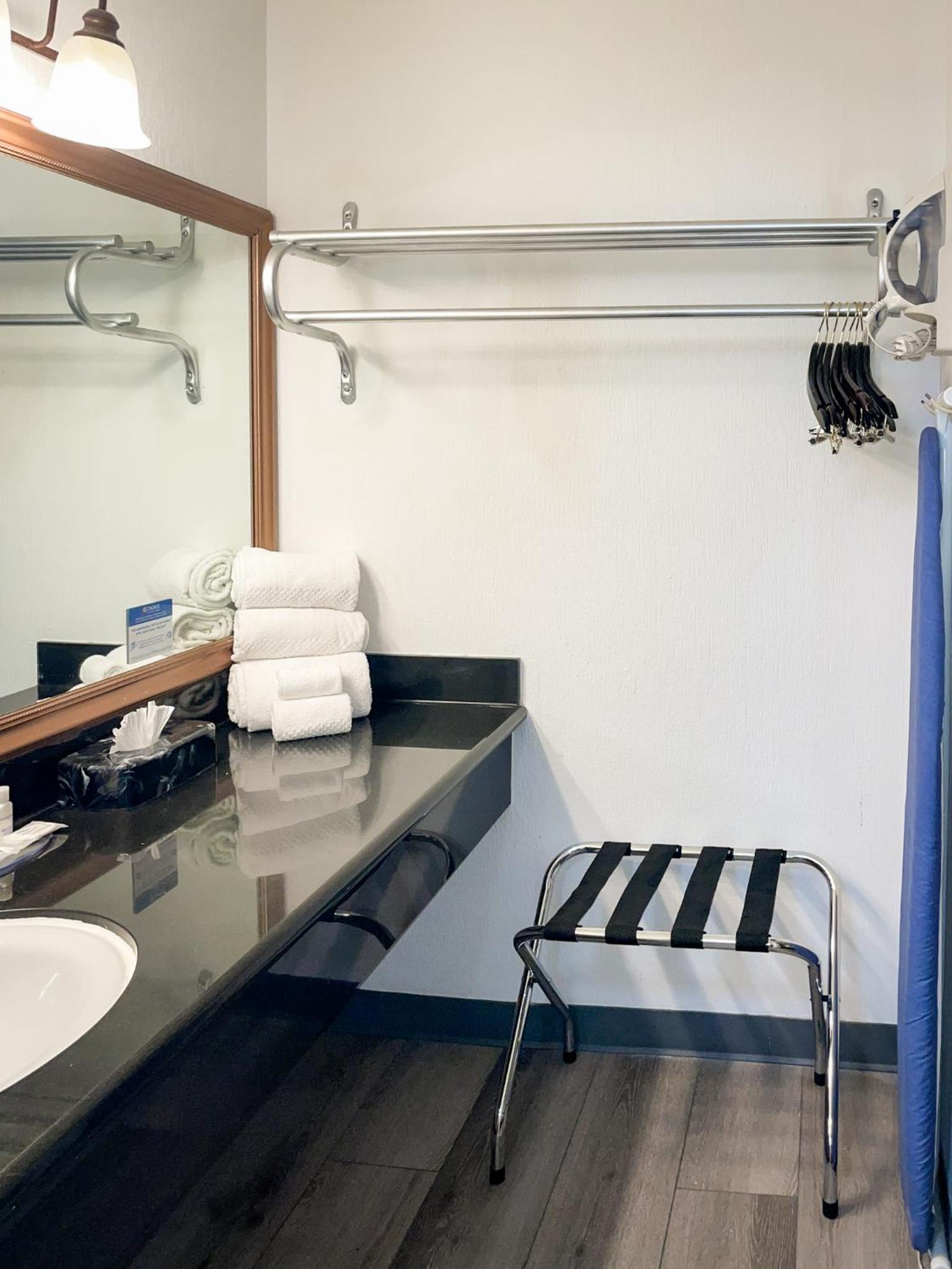 GreenTree Hotel & Extended Stay I-10 FWY Houston, Channelview, Baytown photo 10
