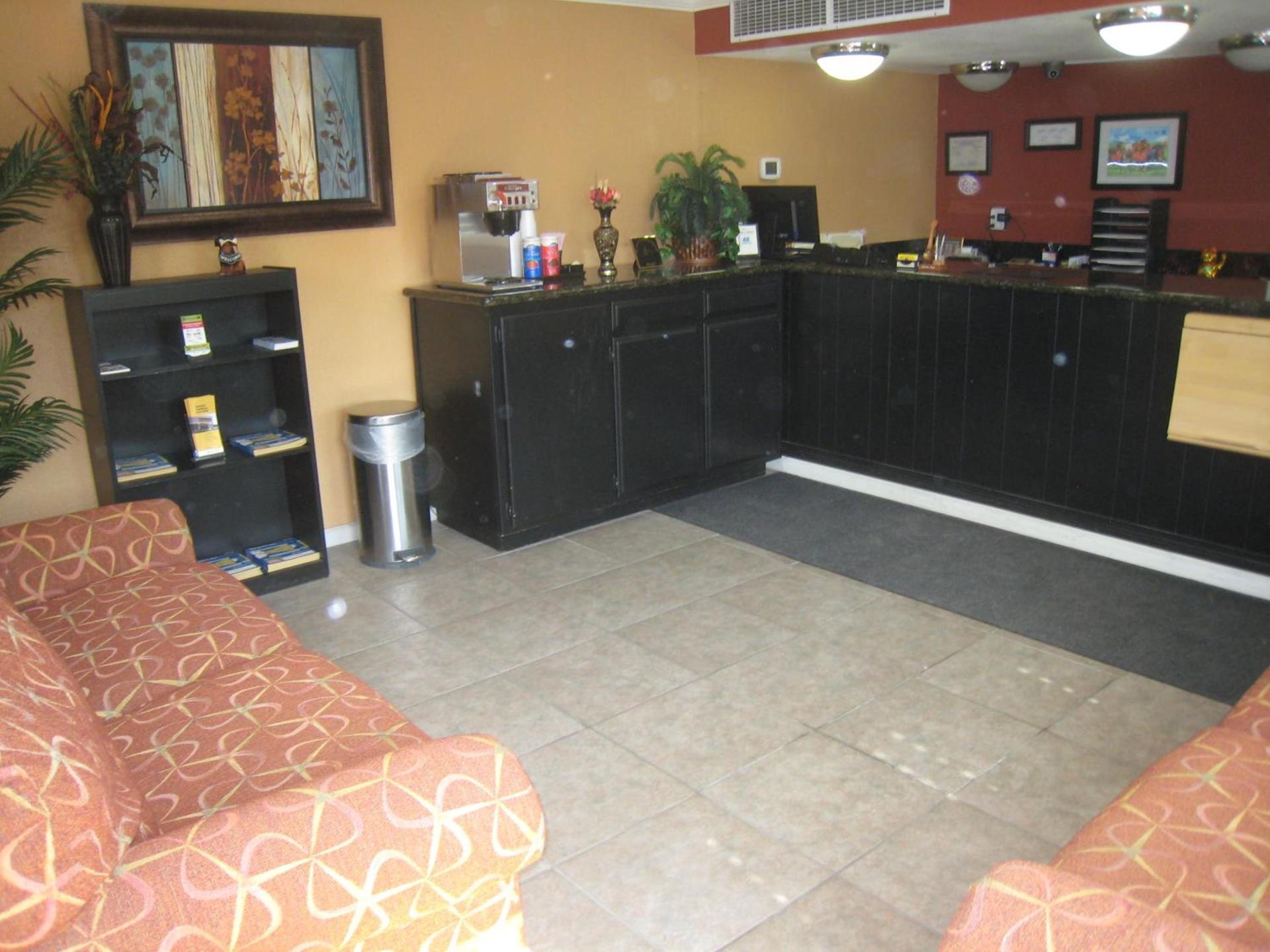 Motel 8 Maricopa photo 4