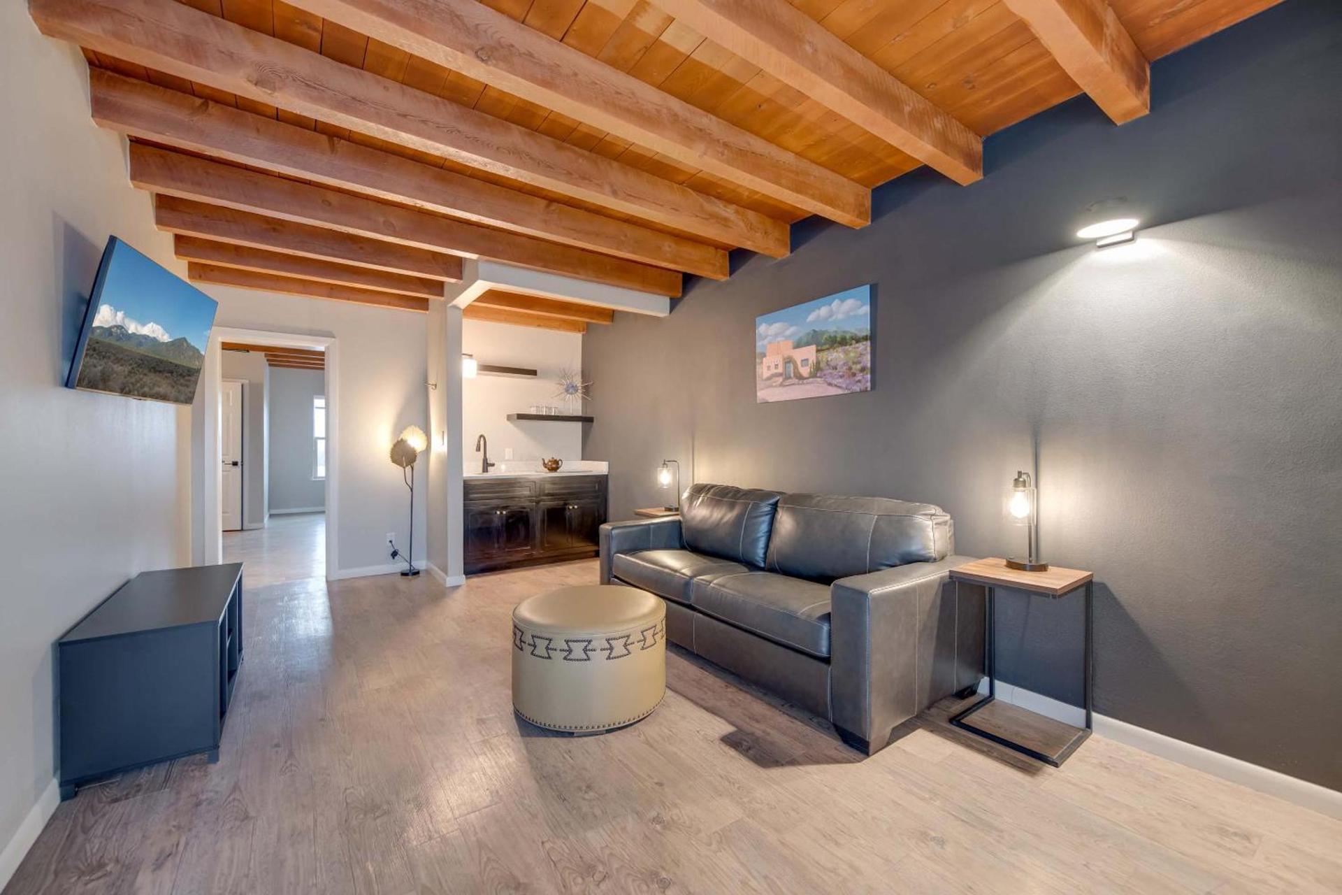 Taos Motor Lodge photo 36