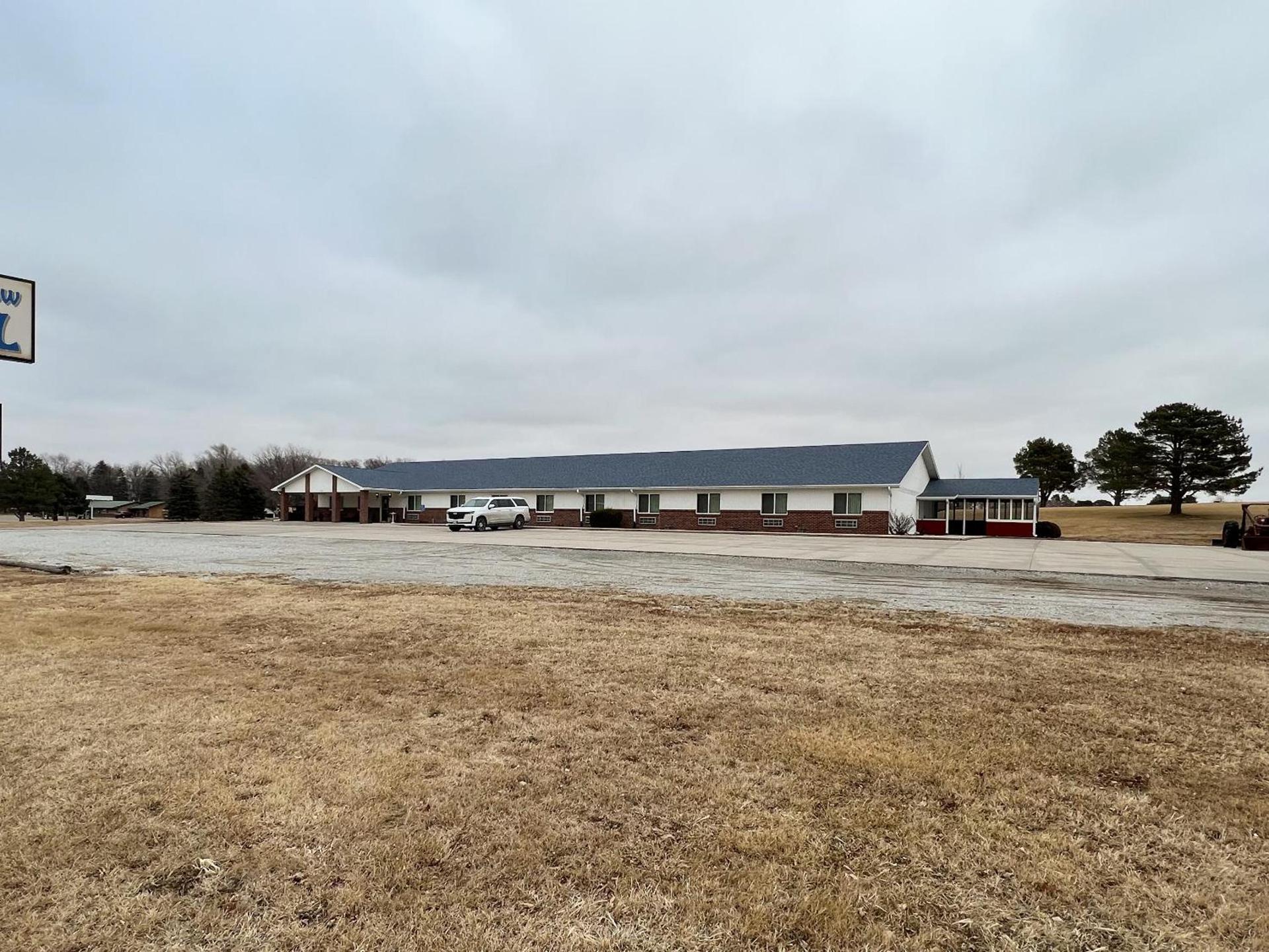 The Trail Inn - Sutton, Nebraska - US-6 HWY photo 1