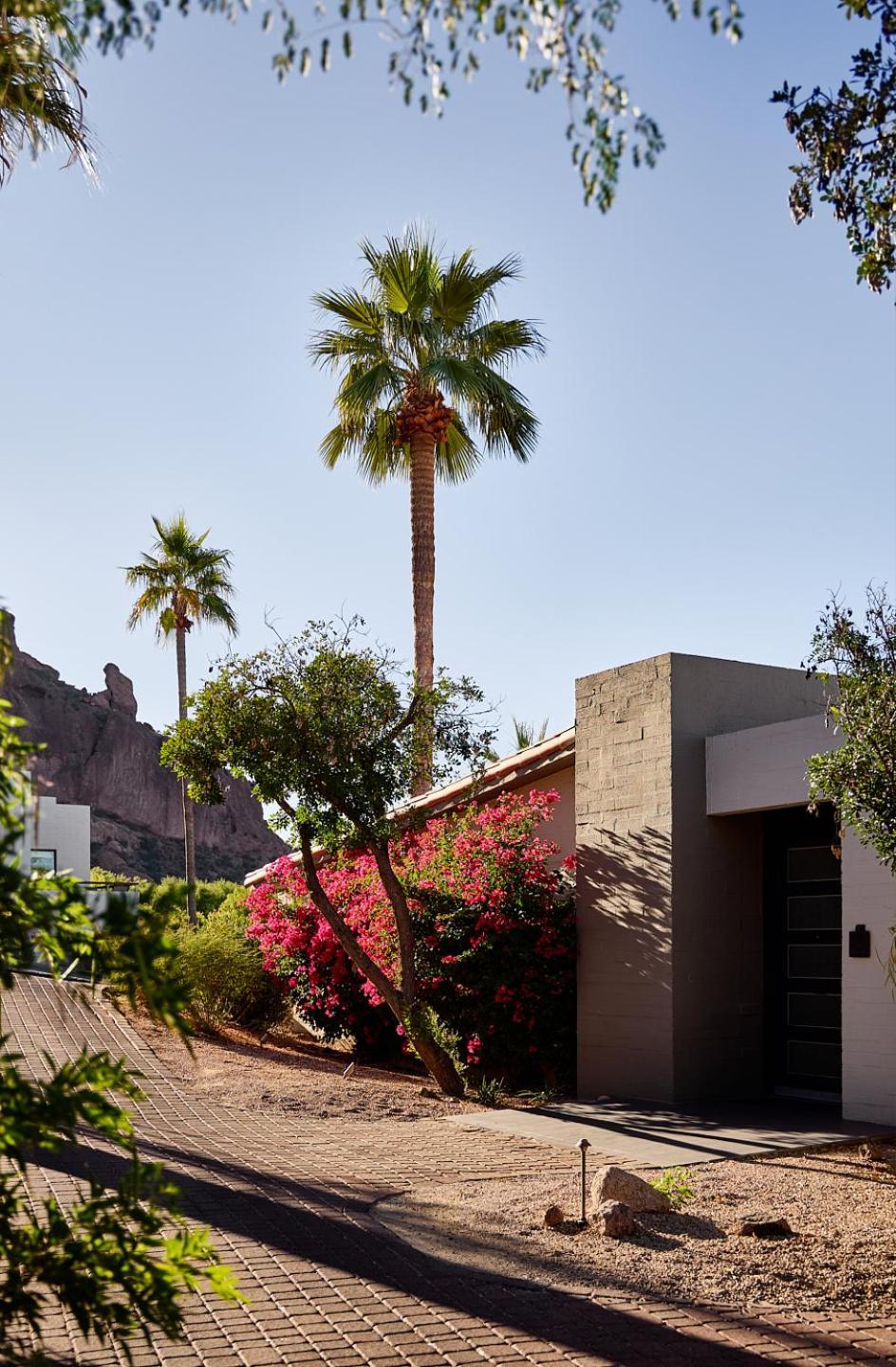 Sanctuary Camelback Mountain Resort and Spa — hotel in Scottsdale, AZ