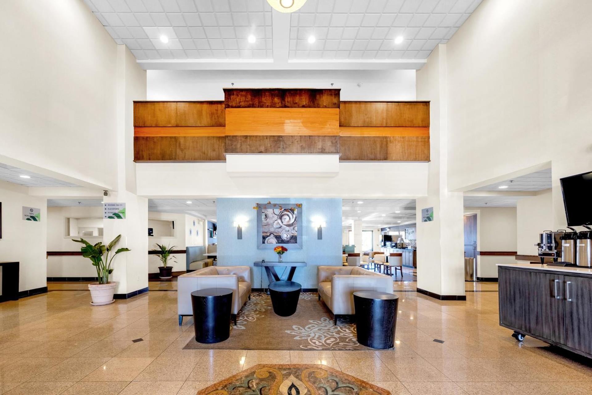 Wingate by Wyndham Chicago Schaumburg photo 50