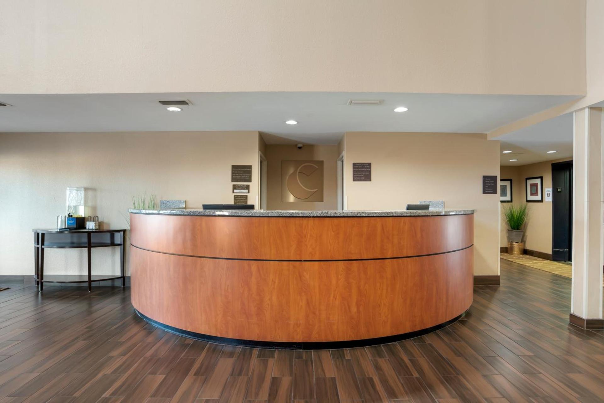 Comfort Suites Foley - North Gulf Shores photo 21
