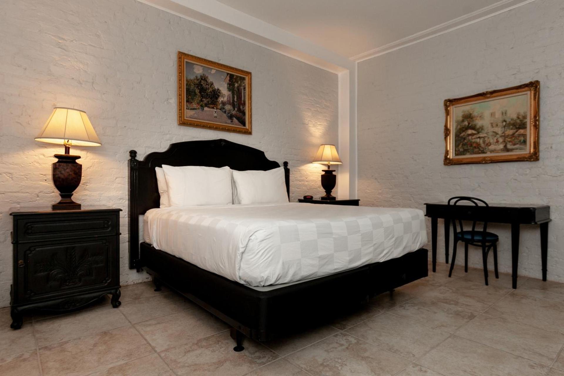 Chateau Hotel photo 29