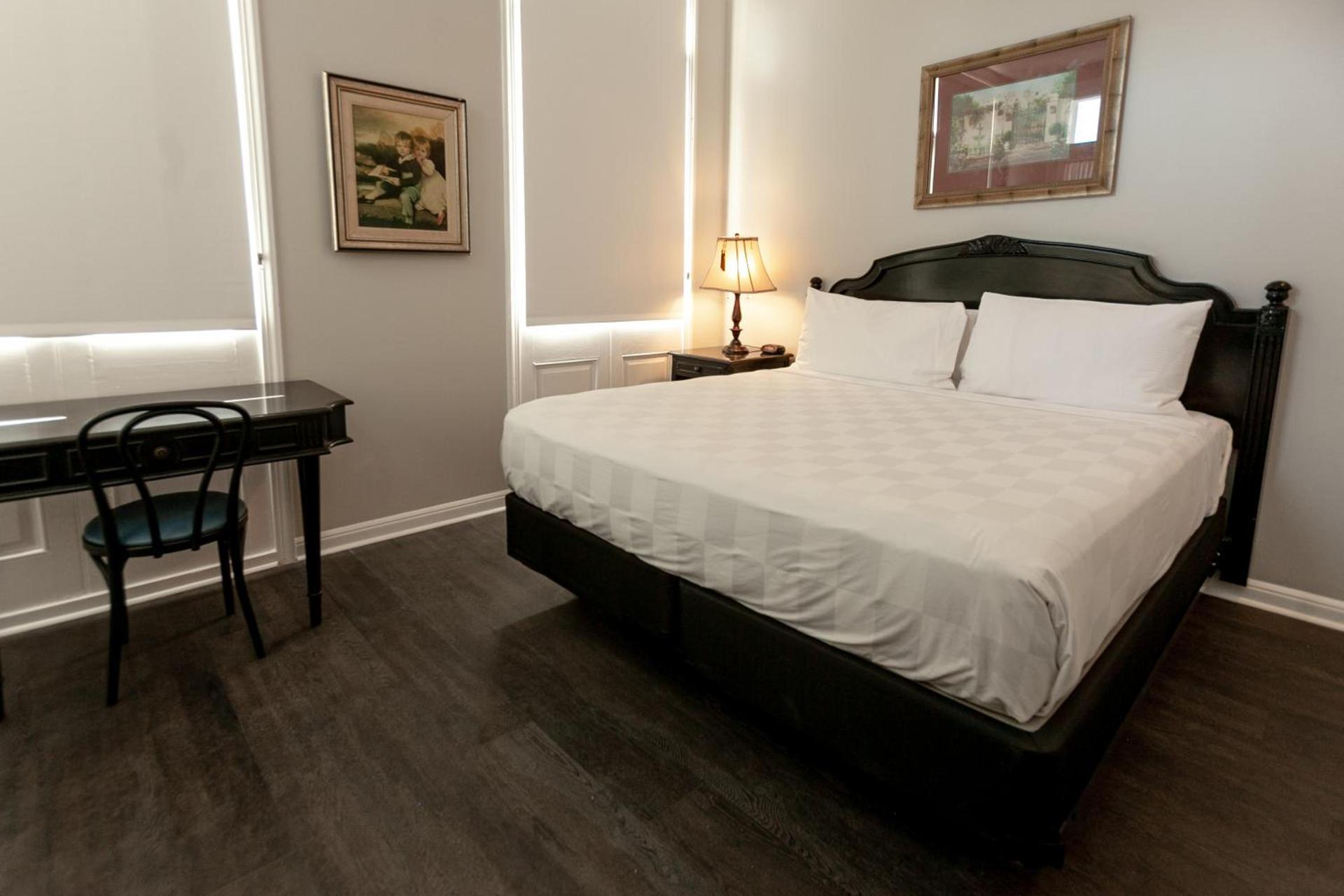 Chateau Hotel photo 23