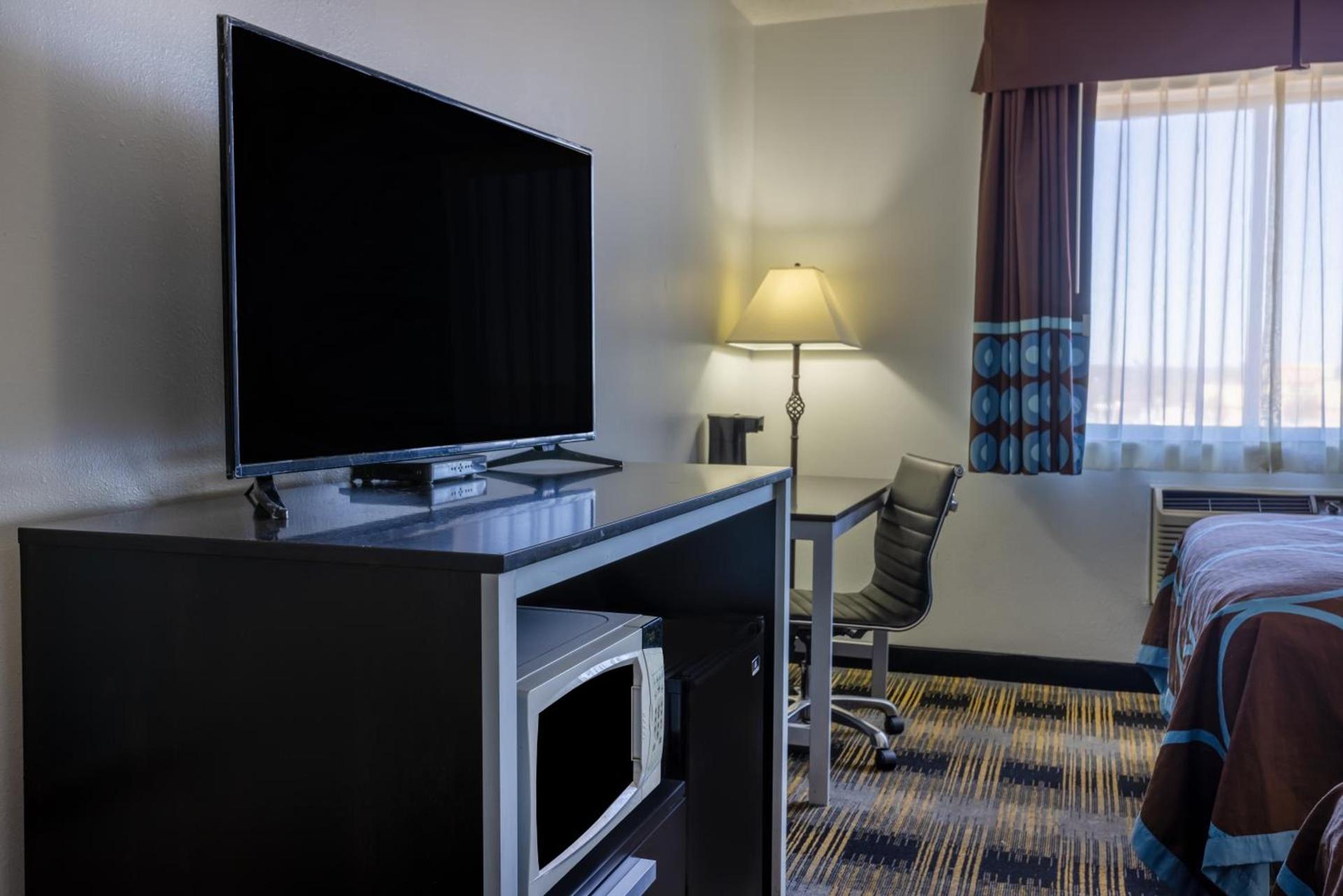 Super 8 by Wyndham Villa Rica photo 51