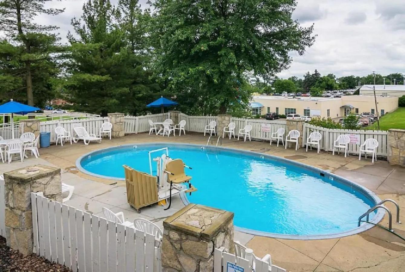 Rodeway Inn Washington PA photo 3