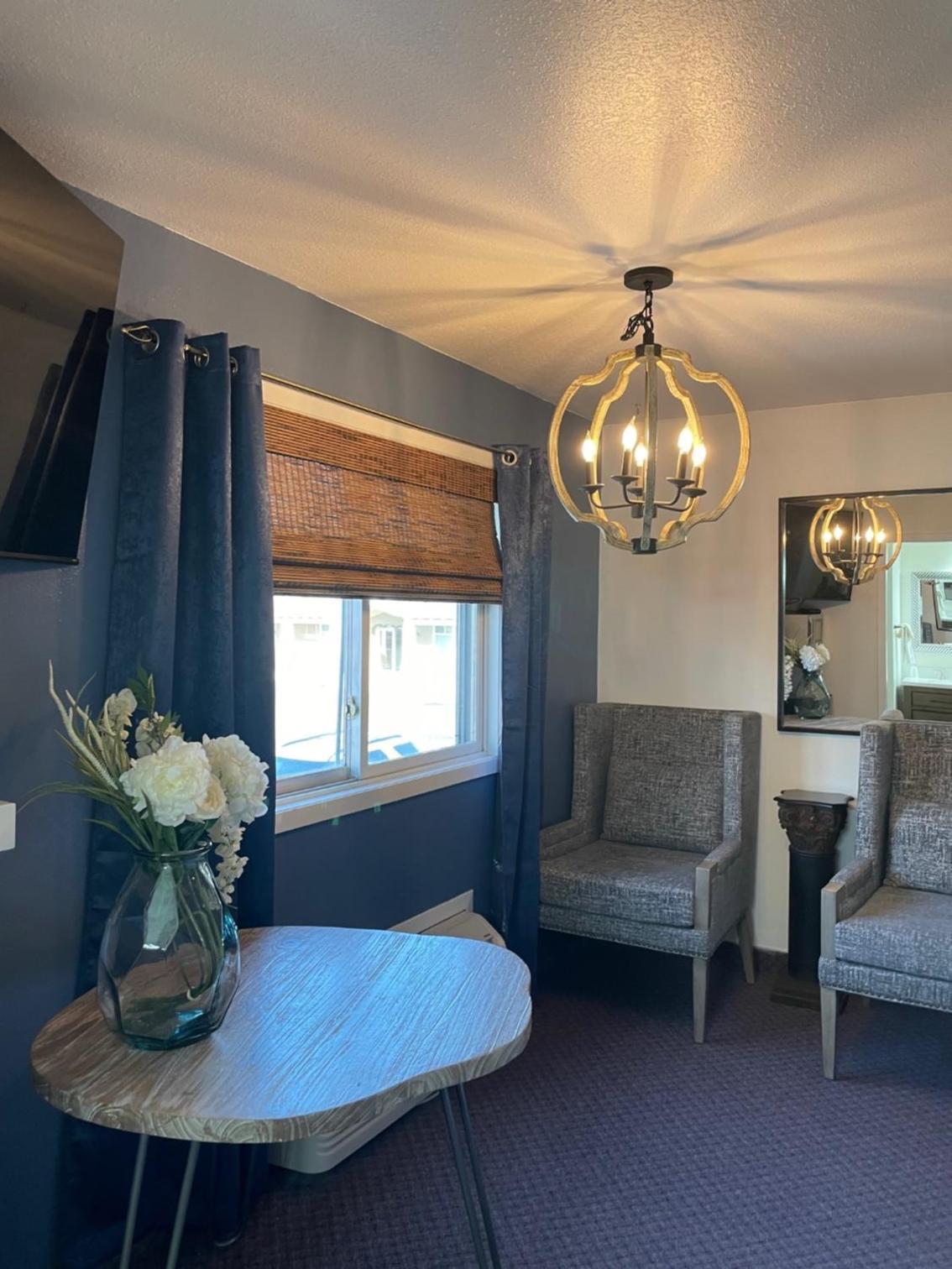 Hagerman Valley Inn photo 17