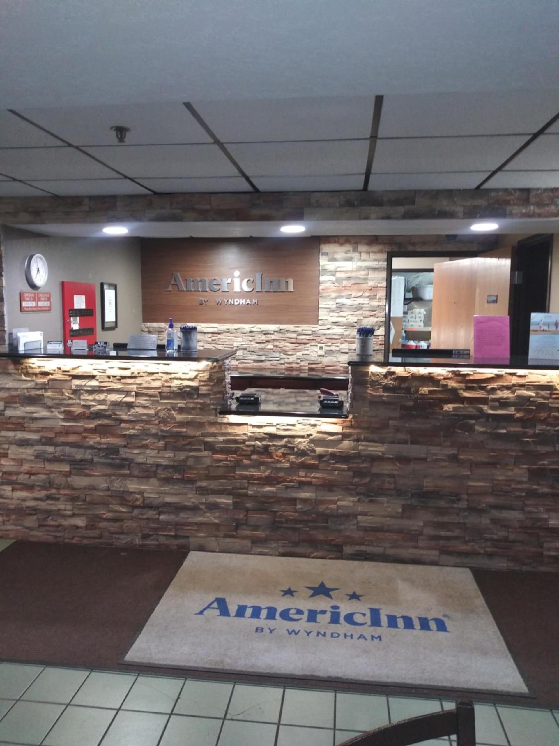 AmericInn by Wyndham Red Wing photo 13