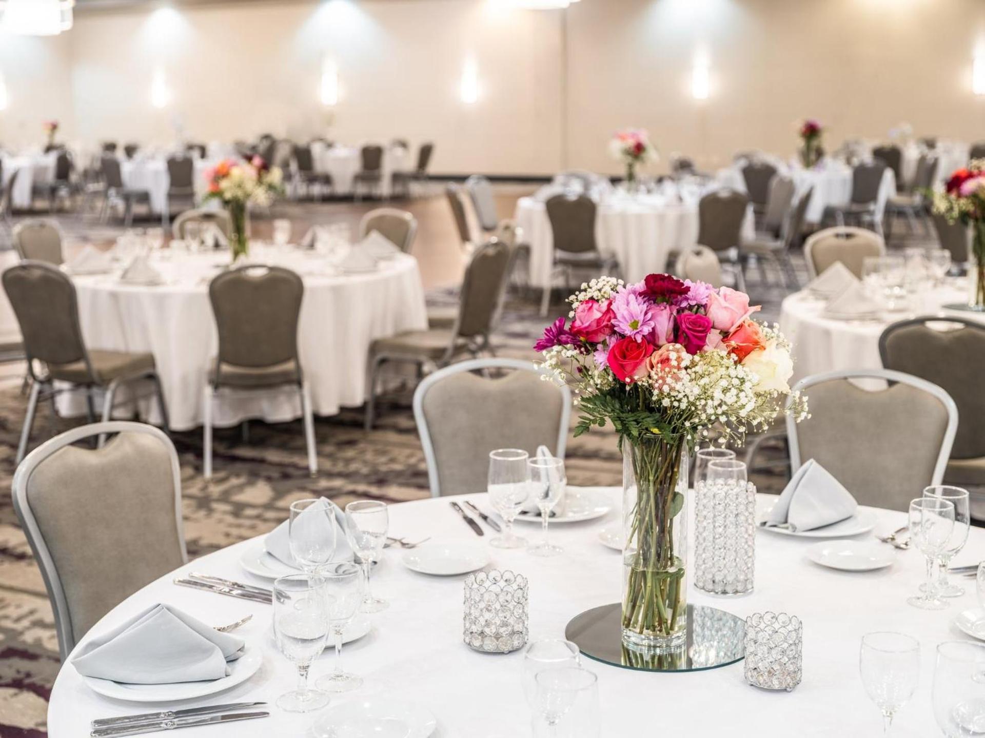Crowne Plaza Milwaukee Airport by IHG photo 57