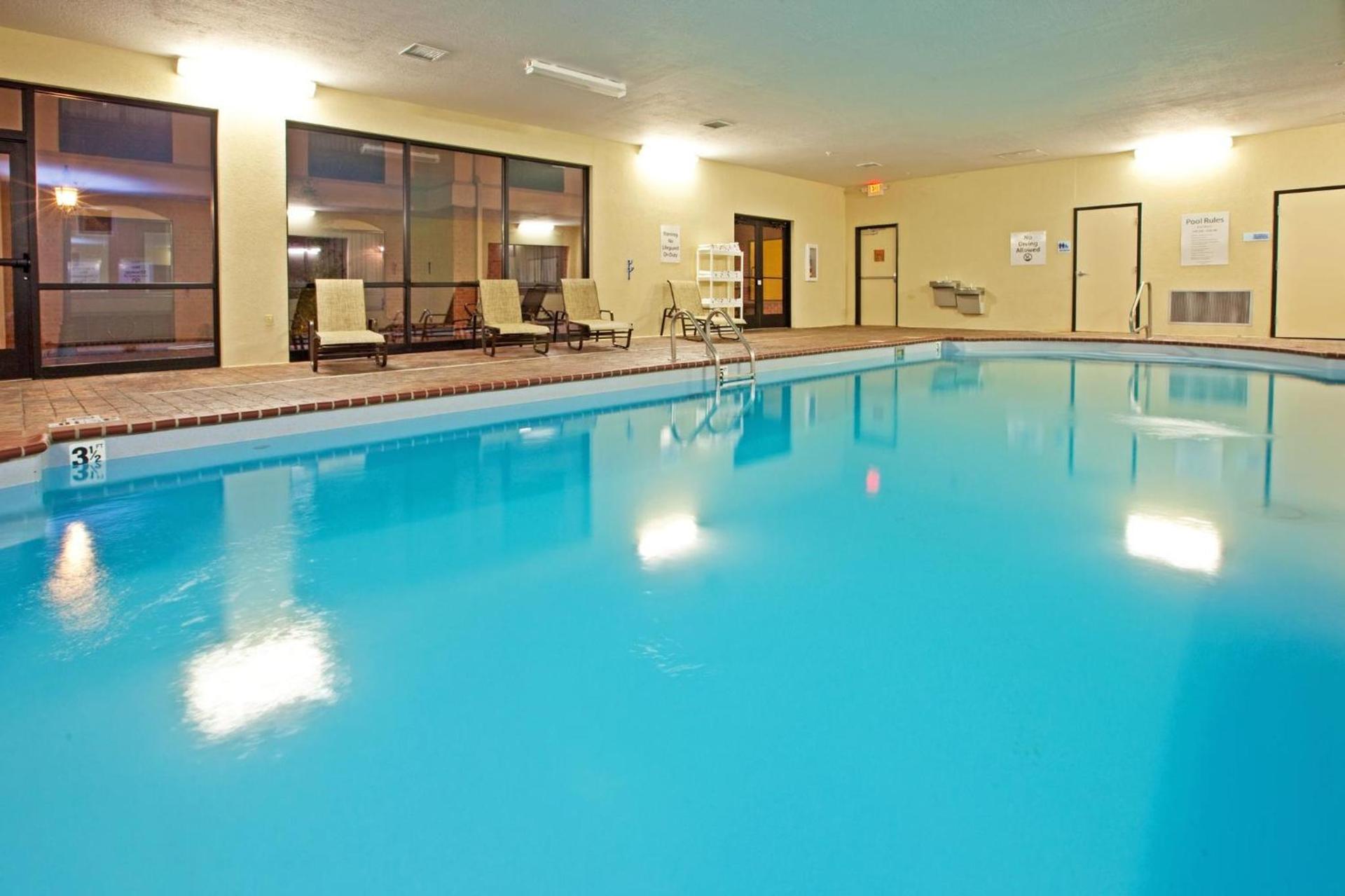 Holiday Inn Express Hotel & Suites Franklin by IHG photo 36