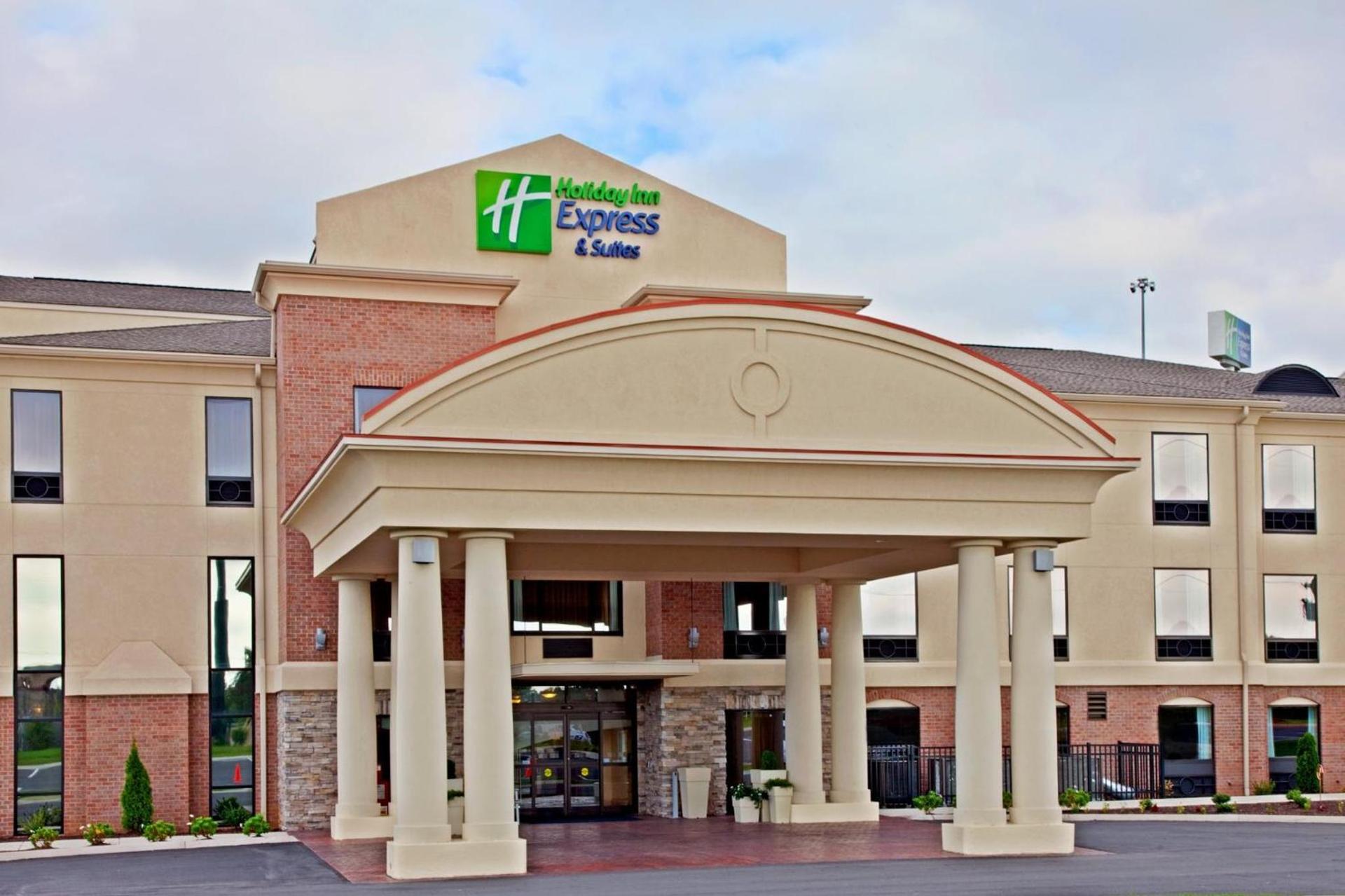 Holiday Inn Express Hotel & Suites Franklin by IHG photo 29