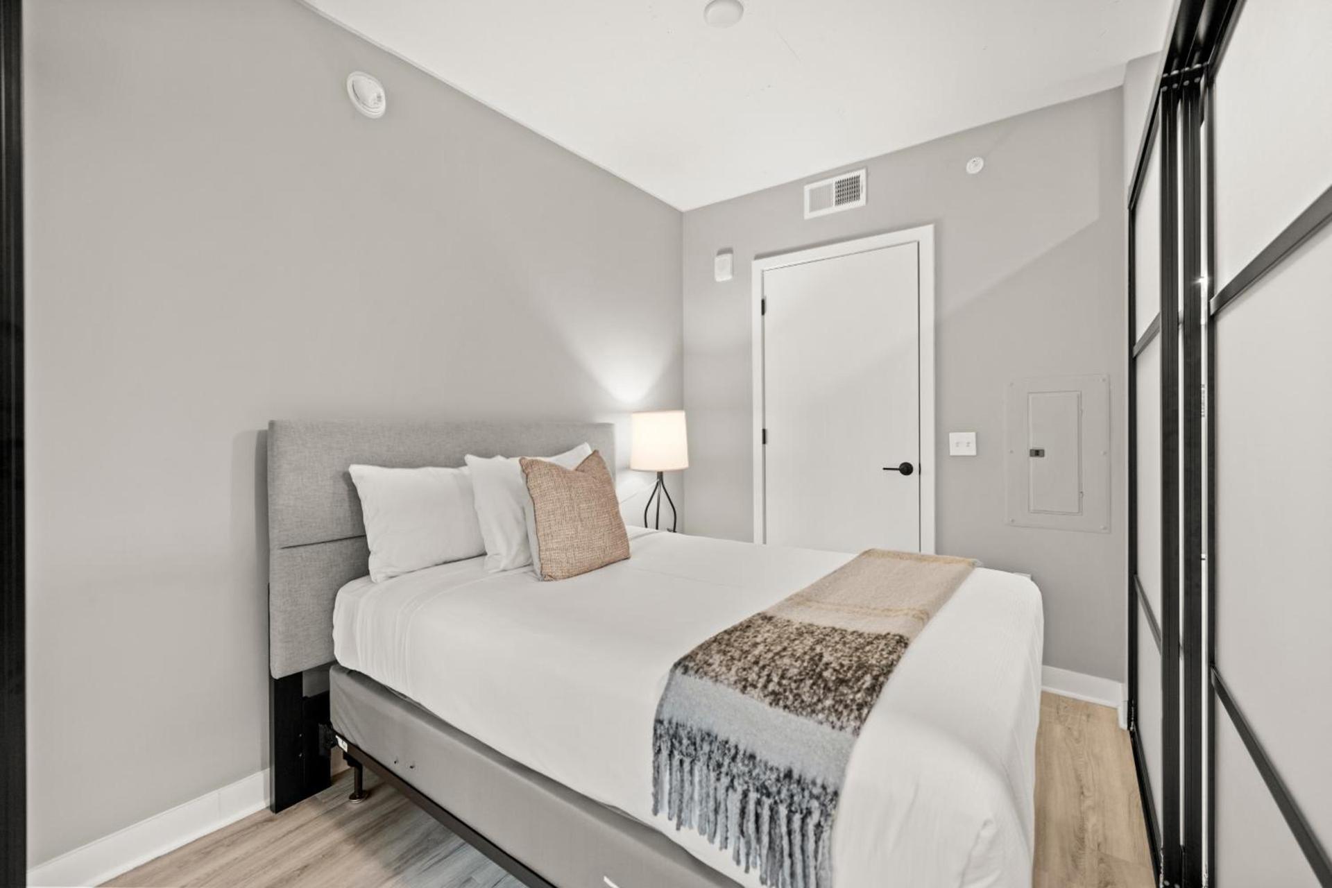 Coda on Half, a Placemakr Experience - Navy Yard photo 13