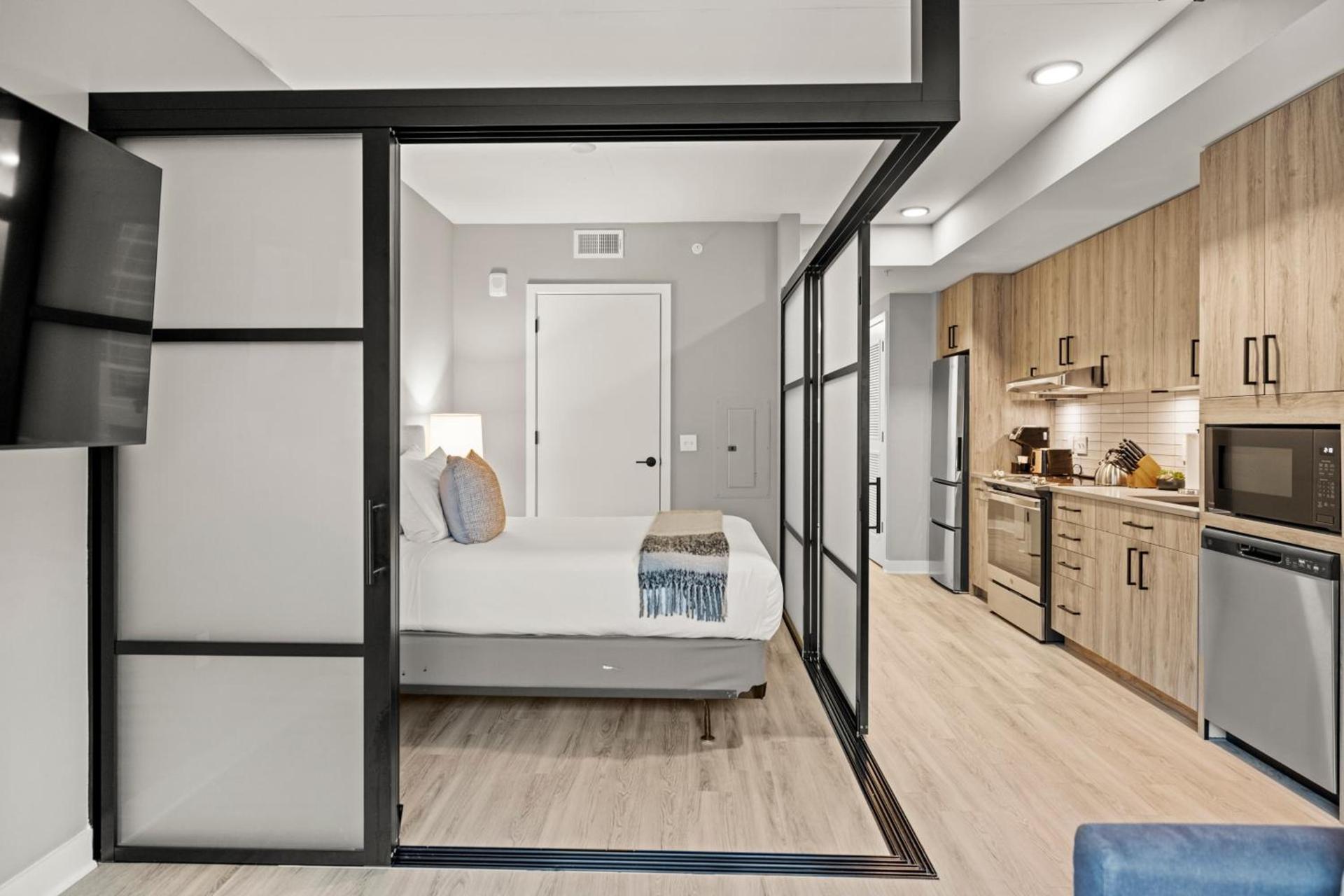 Coda on Half, a Placemakr Experience - Navy Yard photo 12