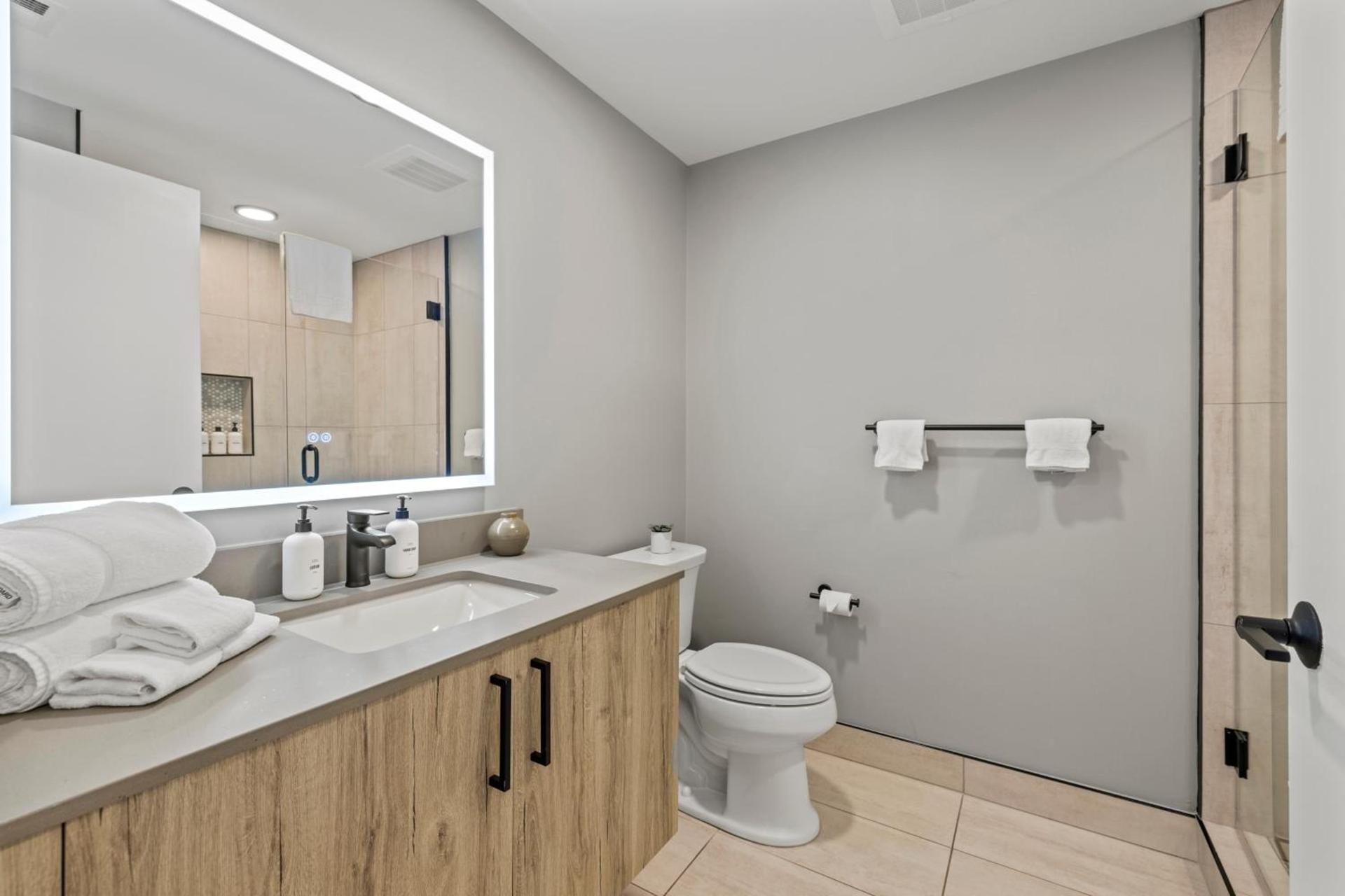 Coda on Half, a Placemakr Experience - Navy Yard photo 19