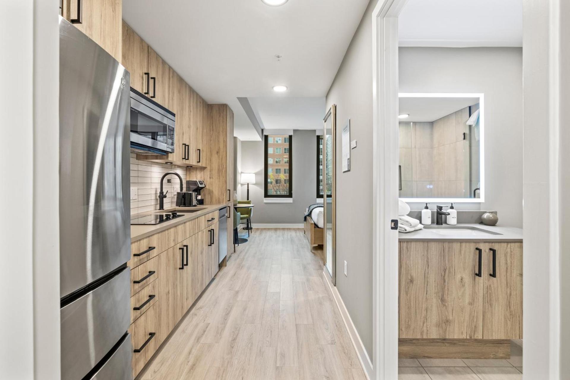 Coda on Half, a Placemakr Experience - Navy Yard photo 18