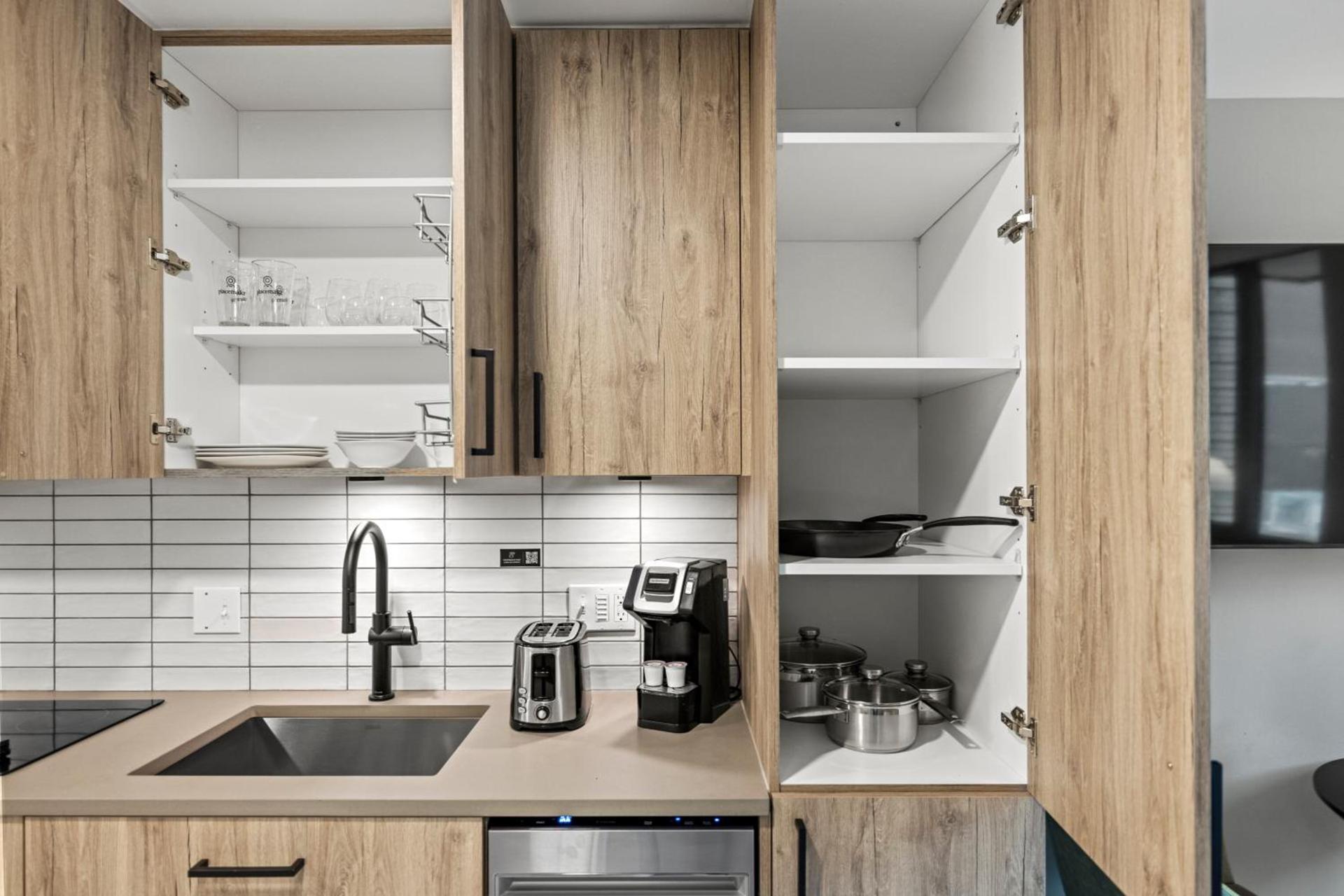 Coda on Half, a Placemakr Experience - Navy Yard photo 24