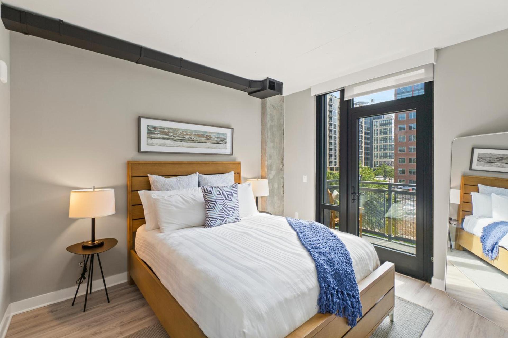Coda on Half, a Placemakr Experience - Navy Yard photo 32