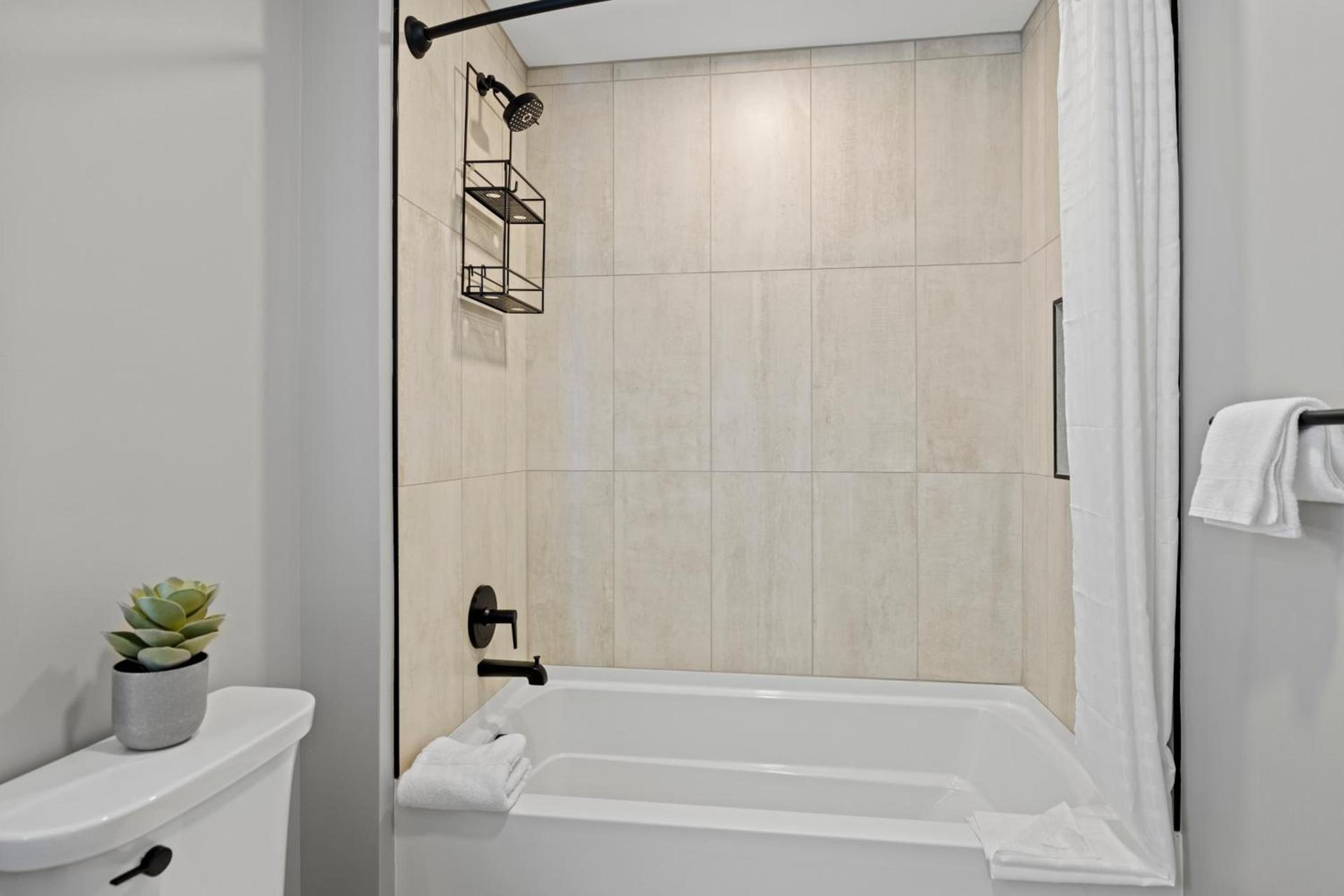 Coda on Half, a Placemakr Experience - Navy Yard photo 61