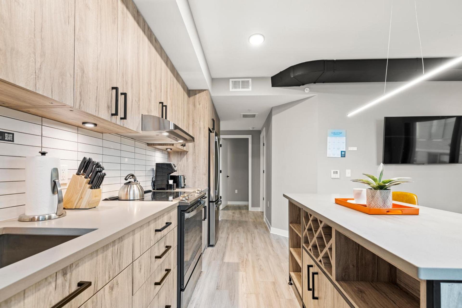 Coda on Half, a Placemakr Experience - Navy Yard photo 93