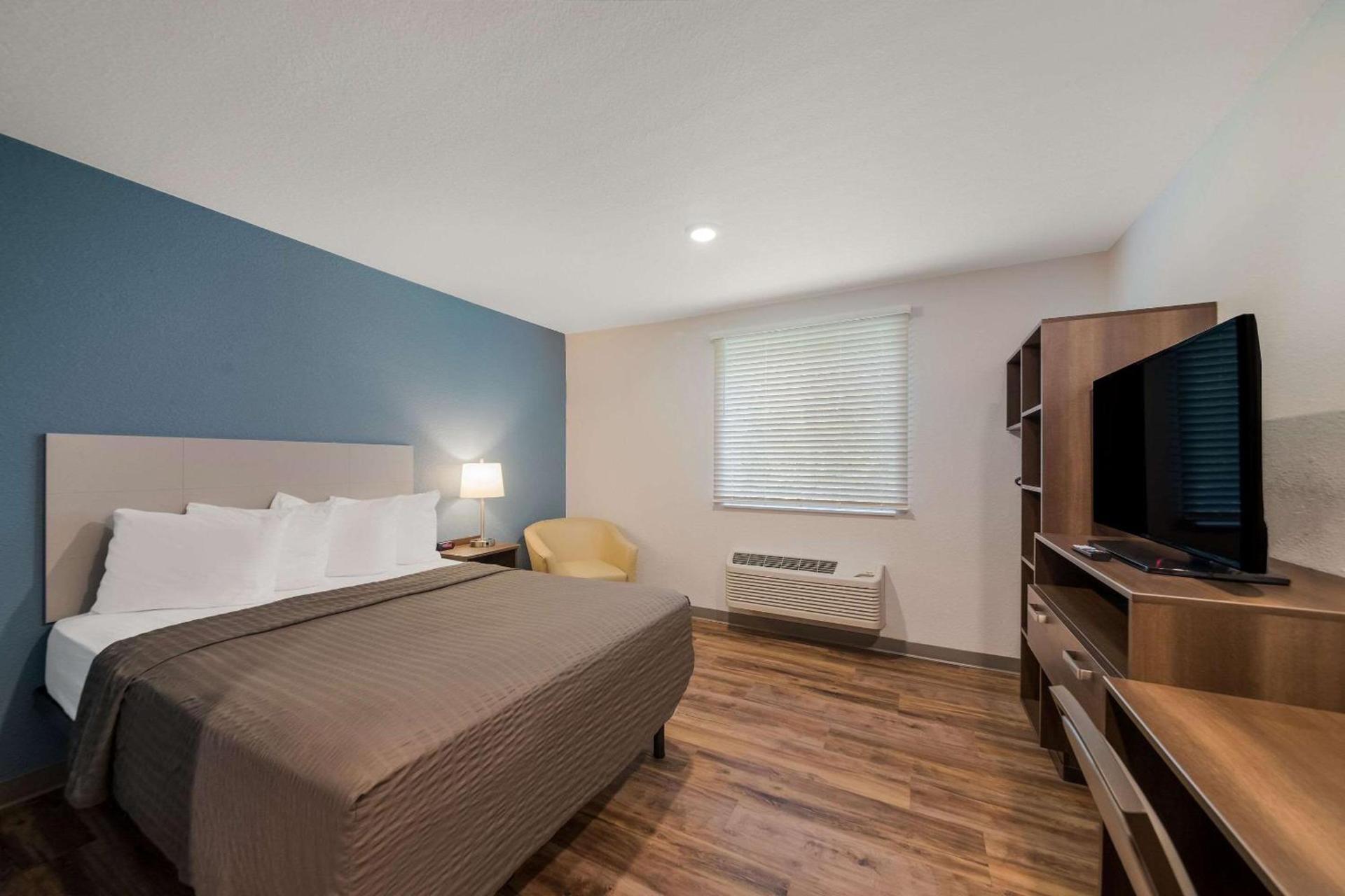 WoodSpring Suites Wesley Chapel-Tampa photo 14
